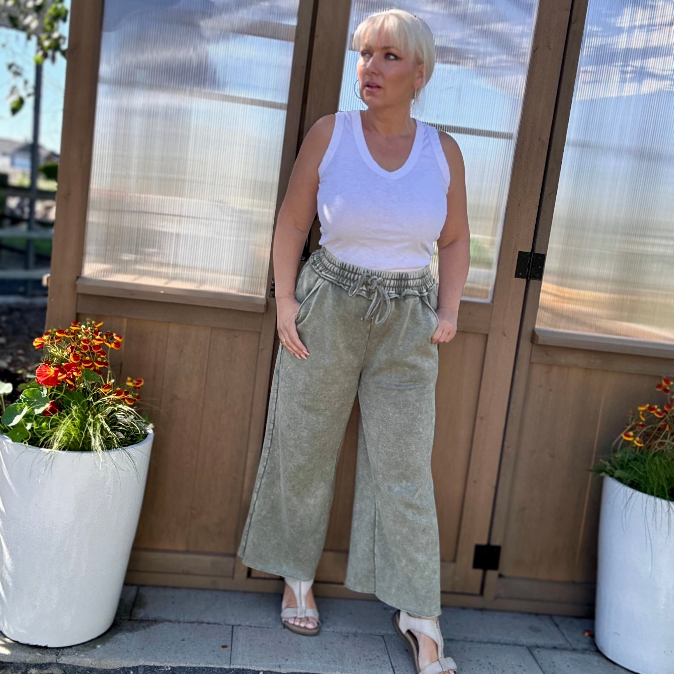 LUNA FRENCH TERRY CROPPED PALAZZO PANT (olive)