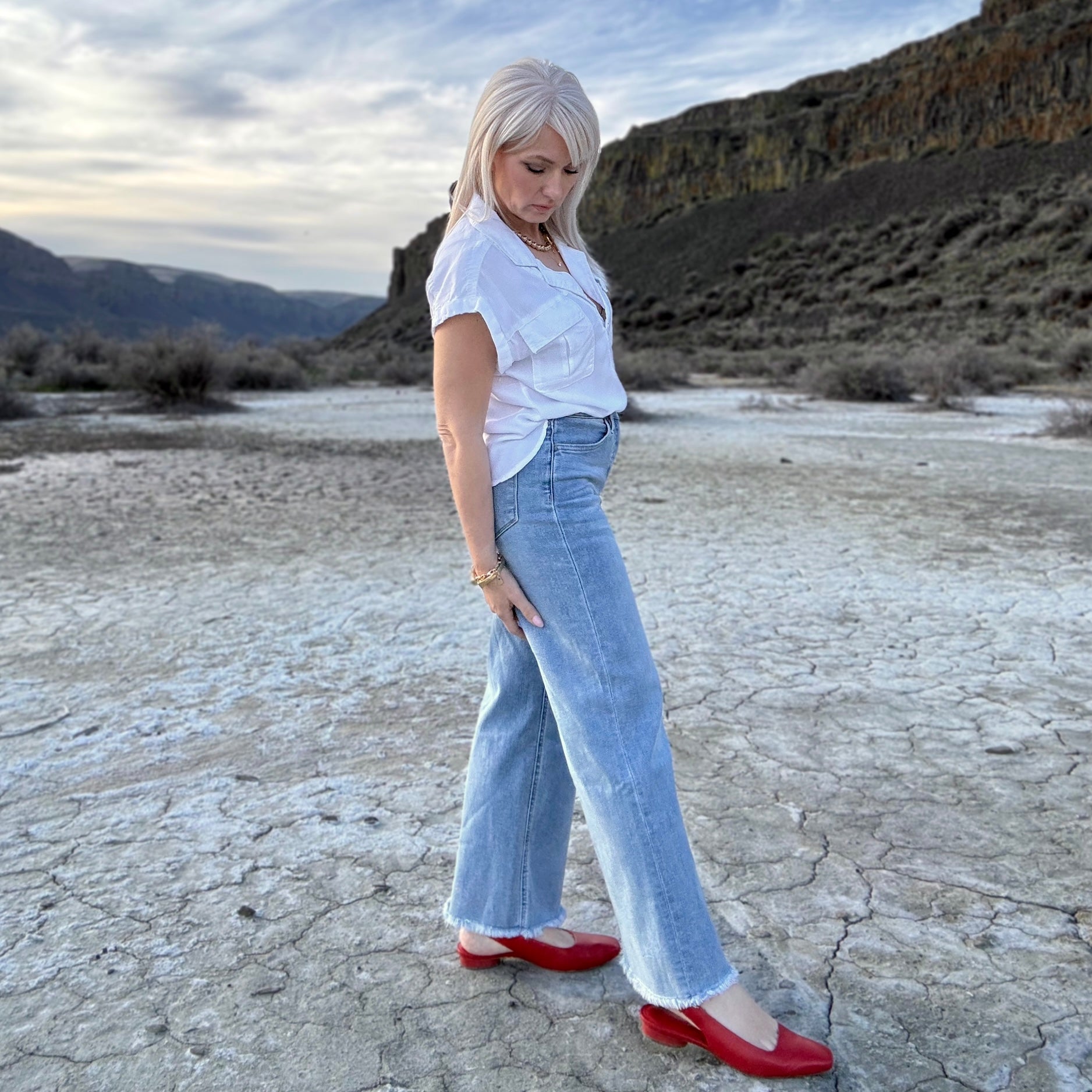 Resilient Tummy Control Wide/Crop Jeans