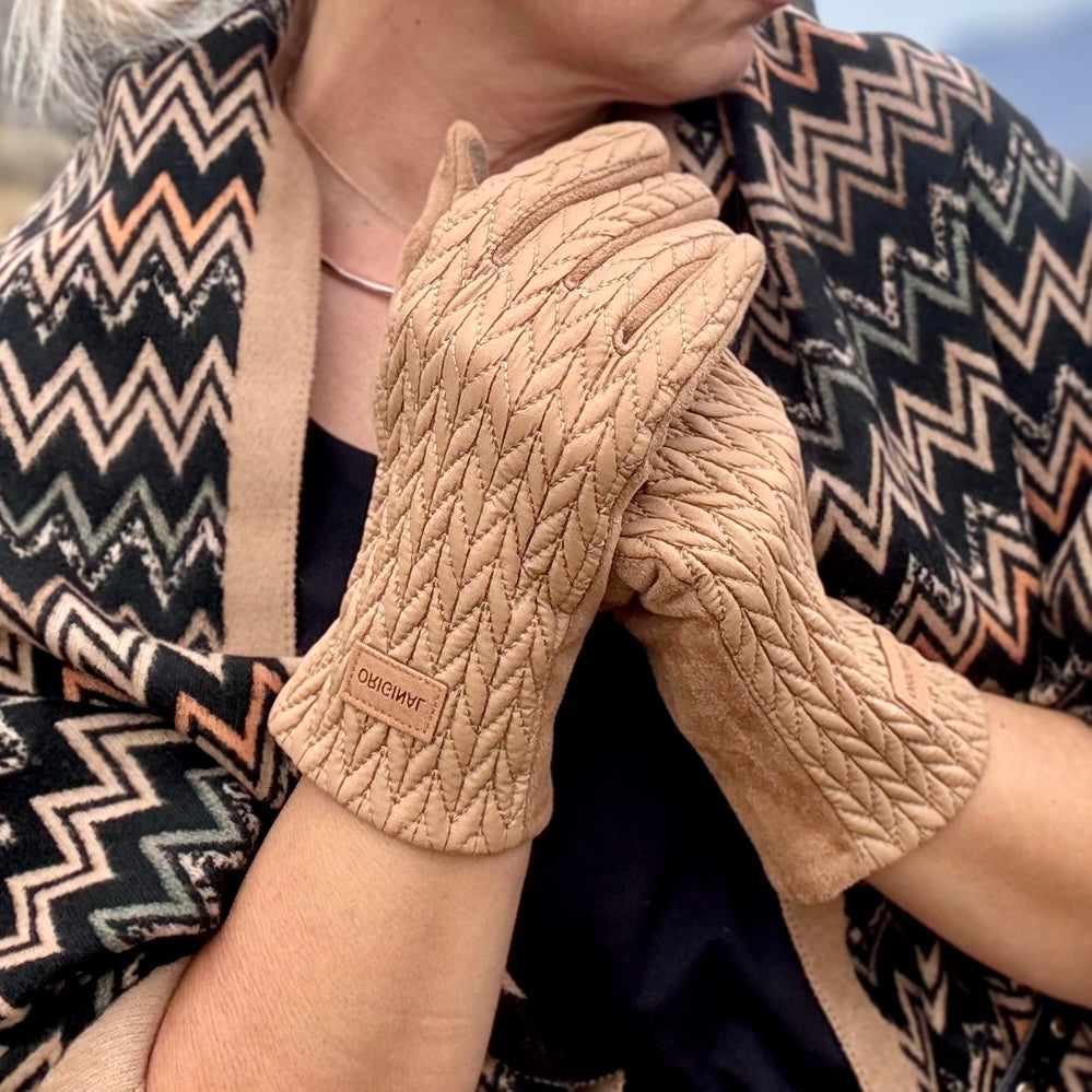 Quilted suede touch gloves Camel