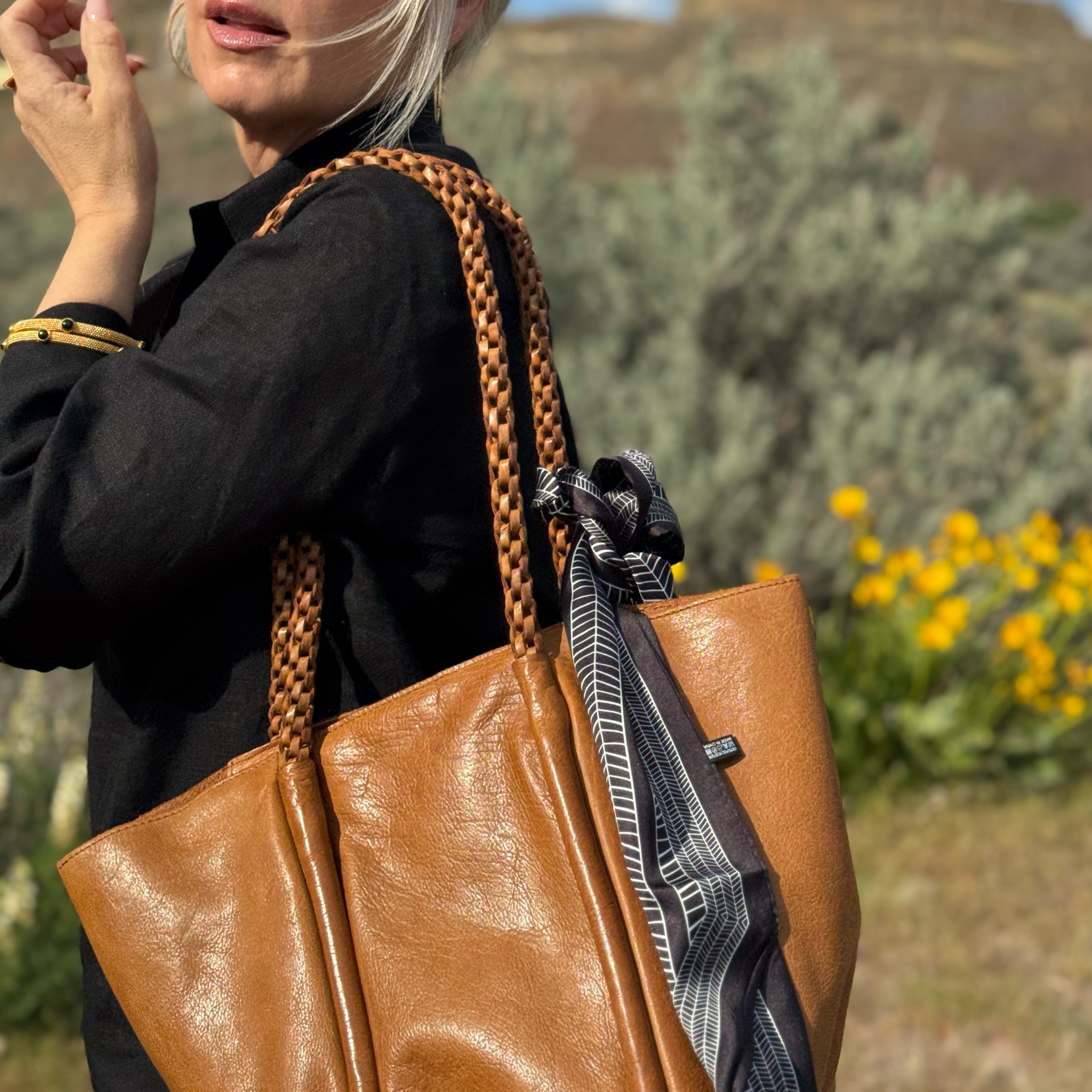 Wander Leather Tote Cognac