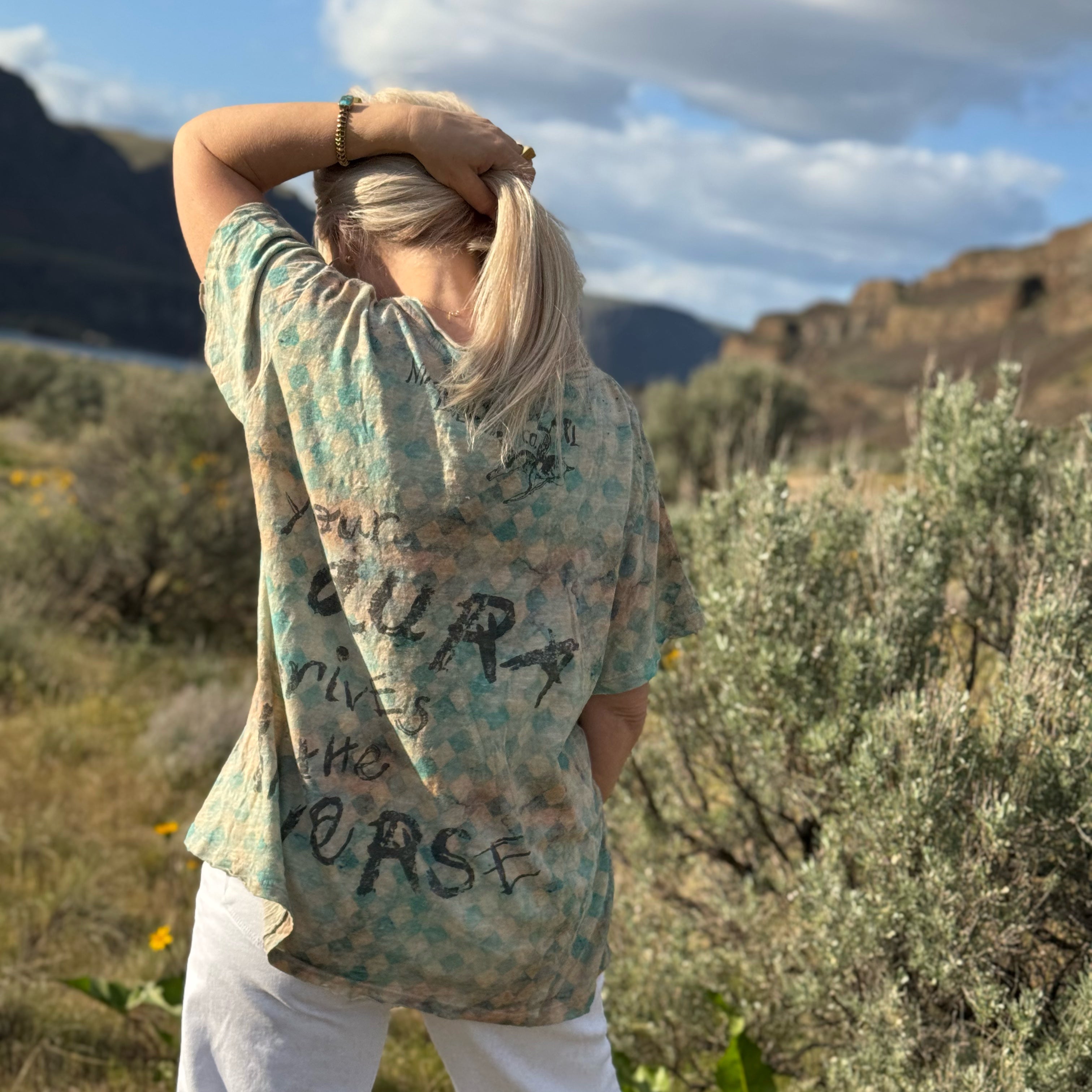 Magnolia Pearl Your Aura Tee