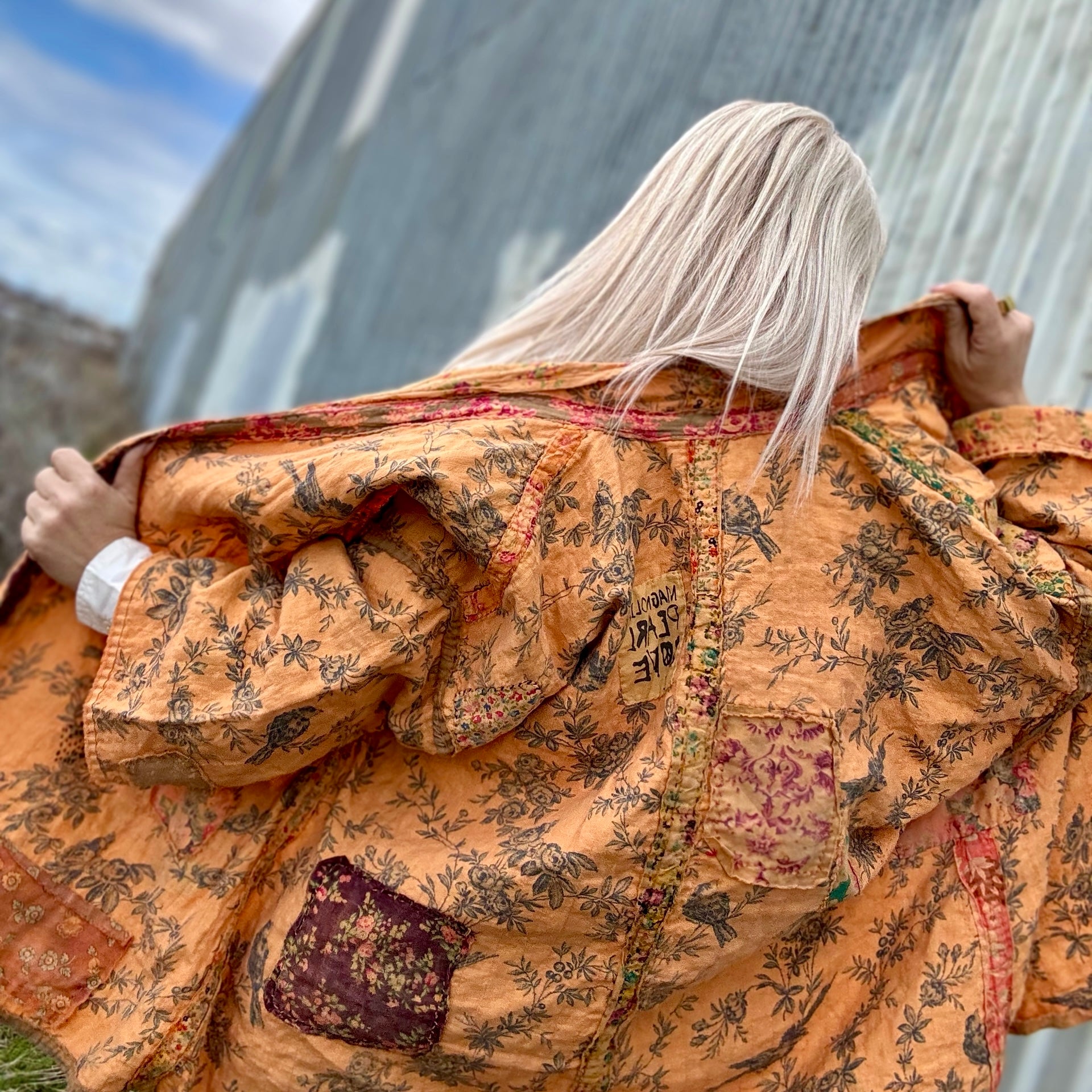 Magnolia Pearl Julian Floral Kimono