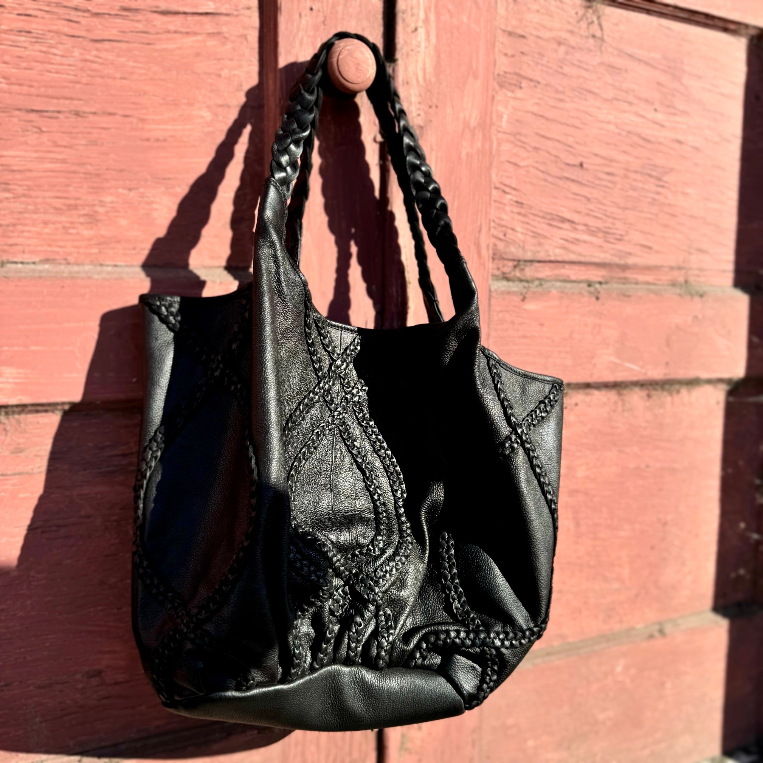 Presley Tote (Black)