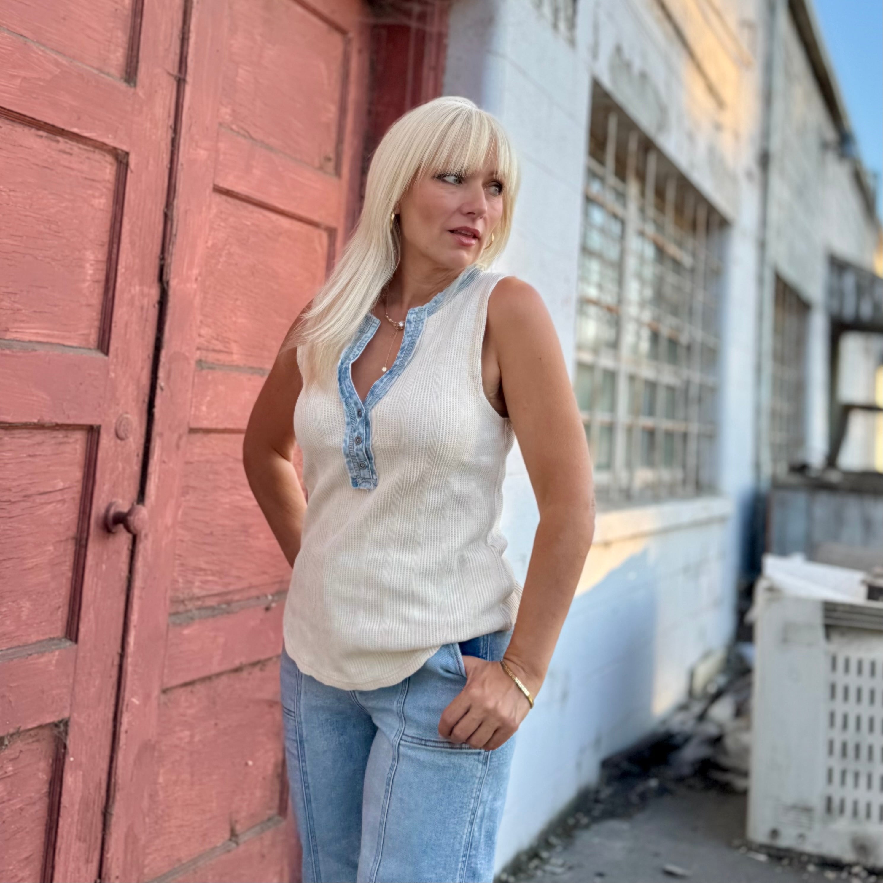 Tabatha Thermal Top Almond