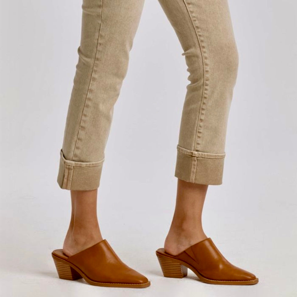 BLAIRE HIGH RISE CUFFED SLIM STRAIGHT JEANS GOLDEN ROAD my