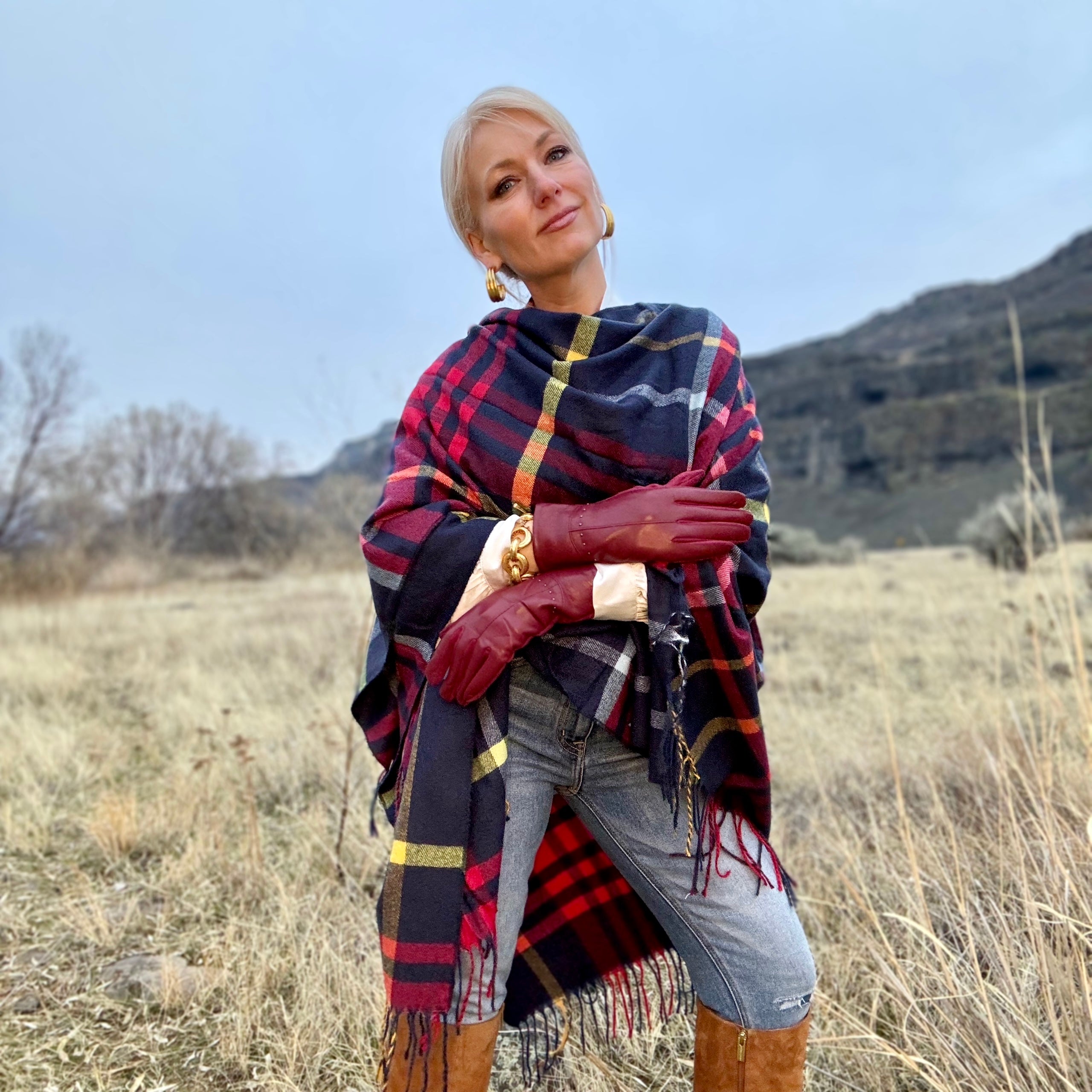 Joselyn Faux Leather Gloves Burgundy