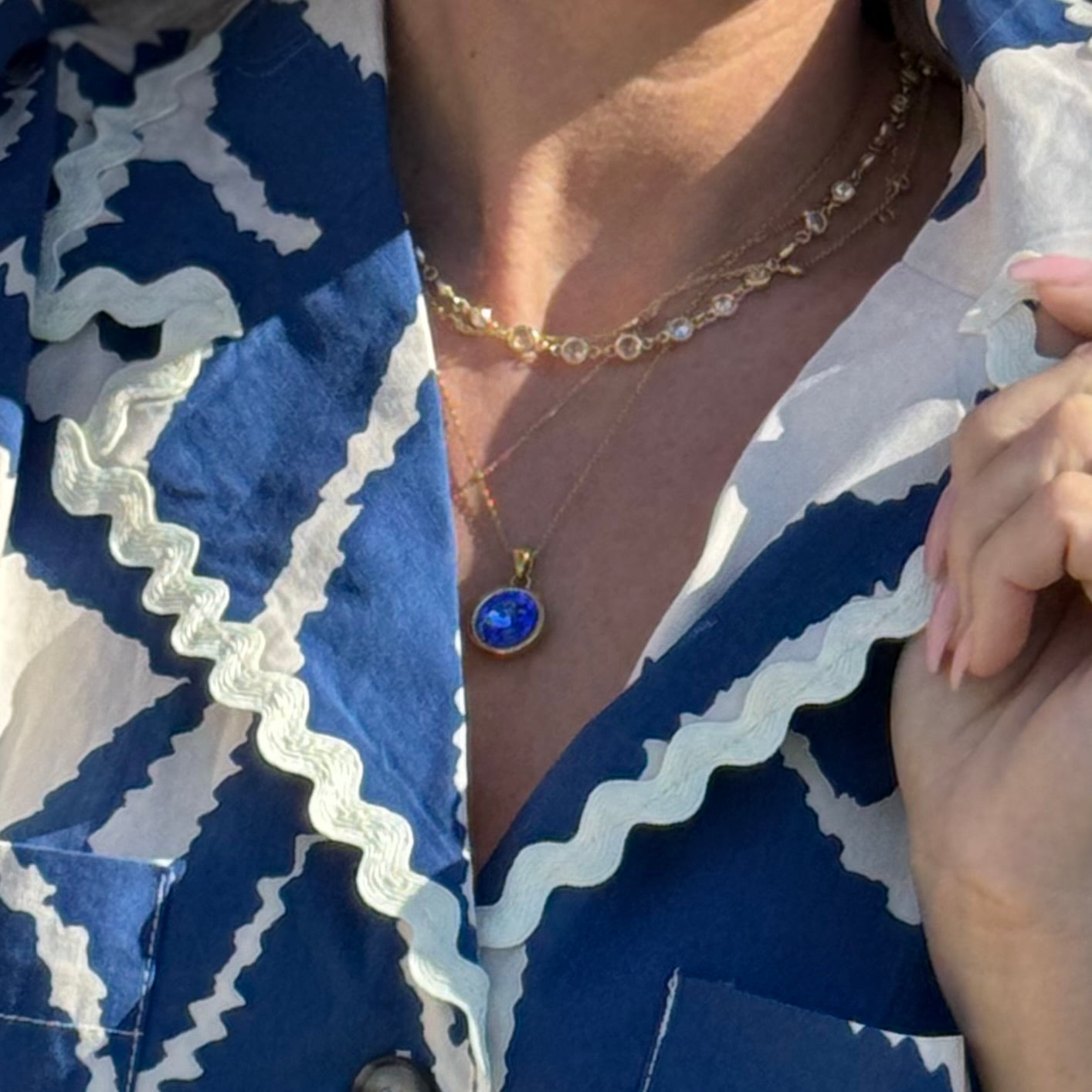 Azure Halo Swarovski Pendant Neckla