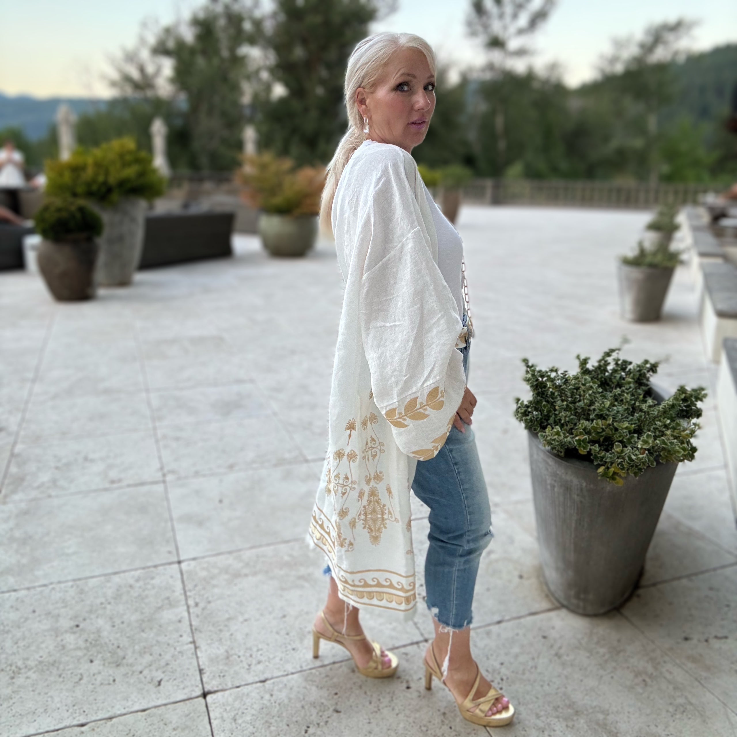 La Mer Linen Kaftan Robe