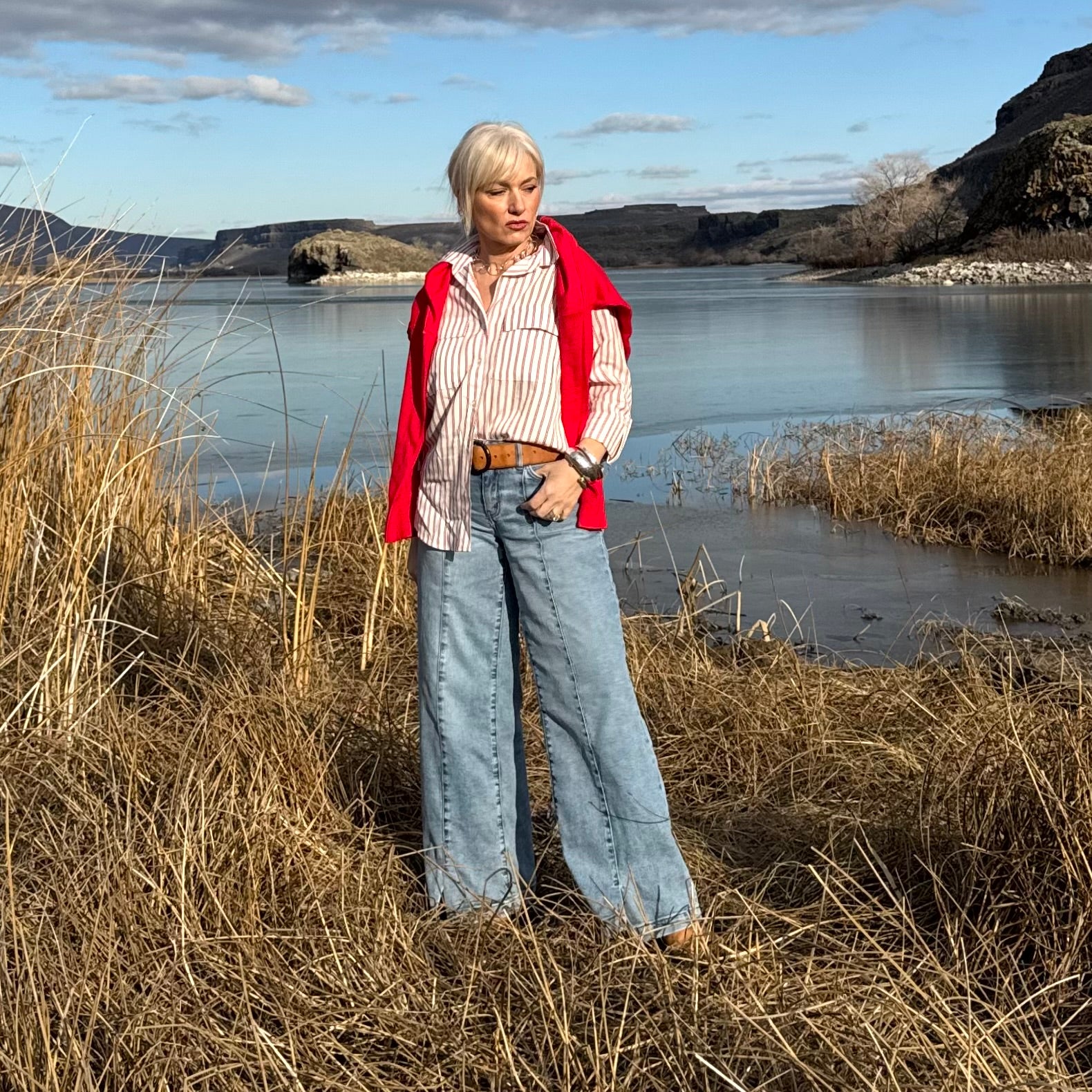Canyon Line Split-Front Jean