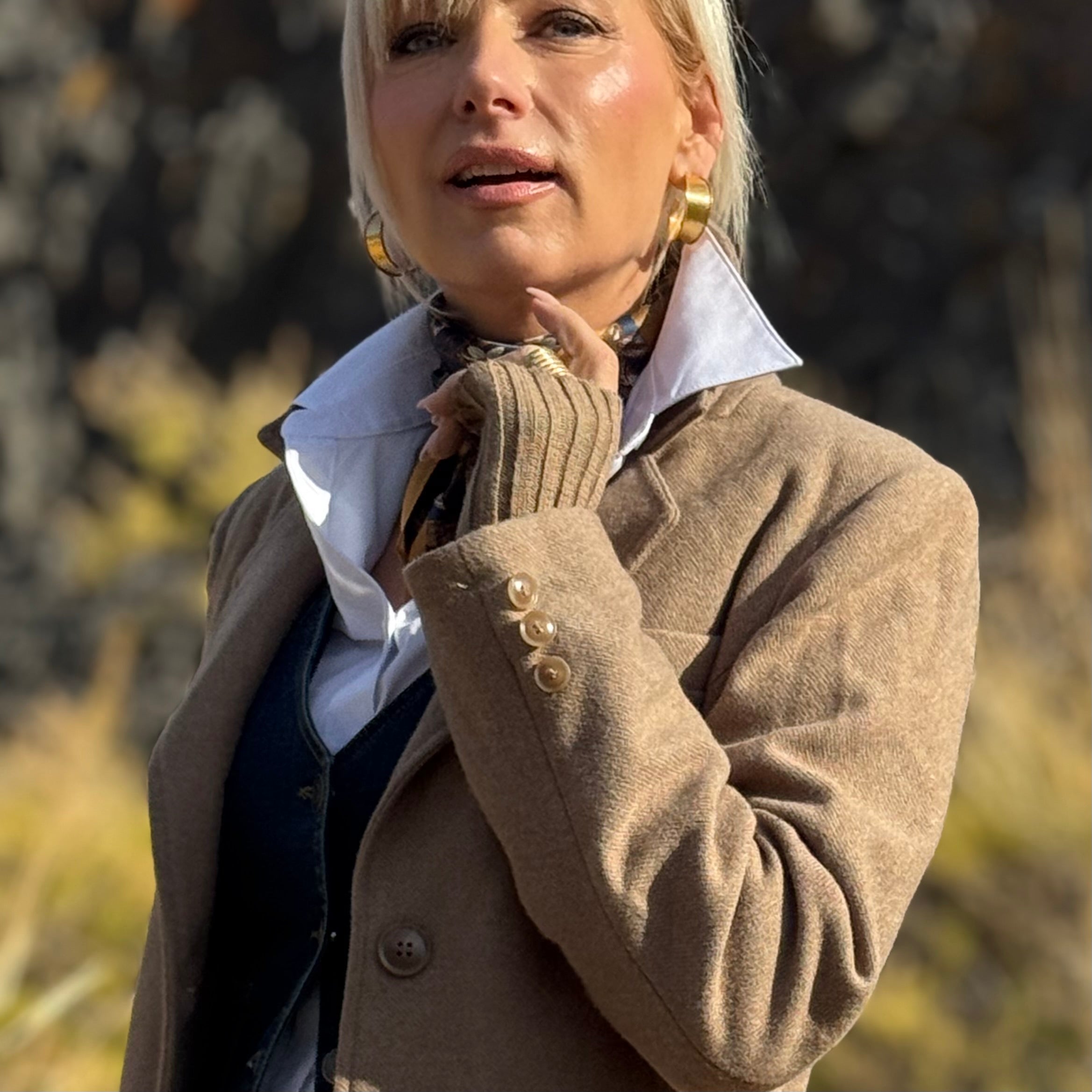 THE MERCER SWEATER-CUFF BLAZER Camel