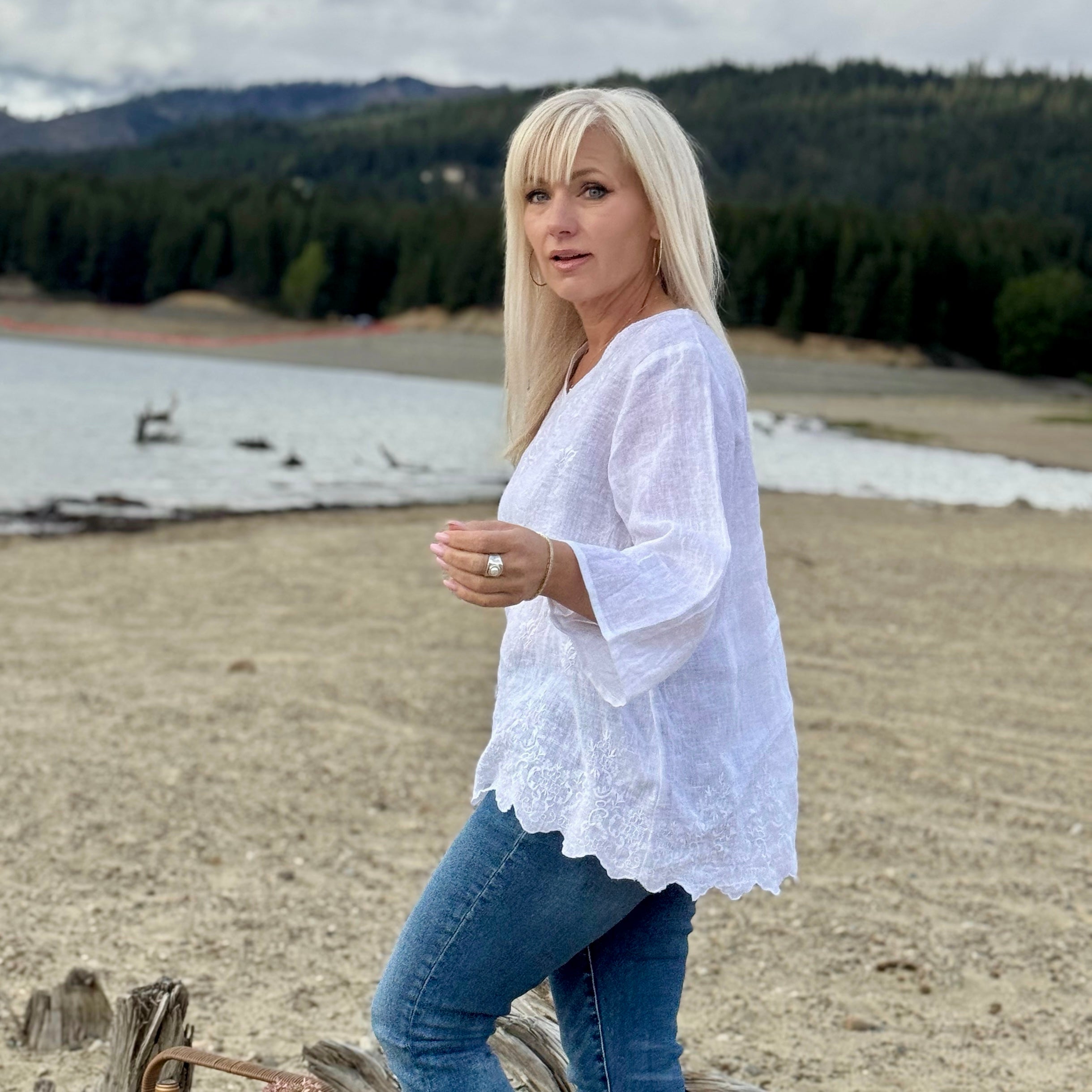 Lilia Linen Top