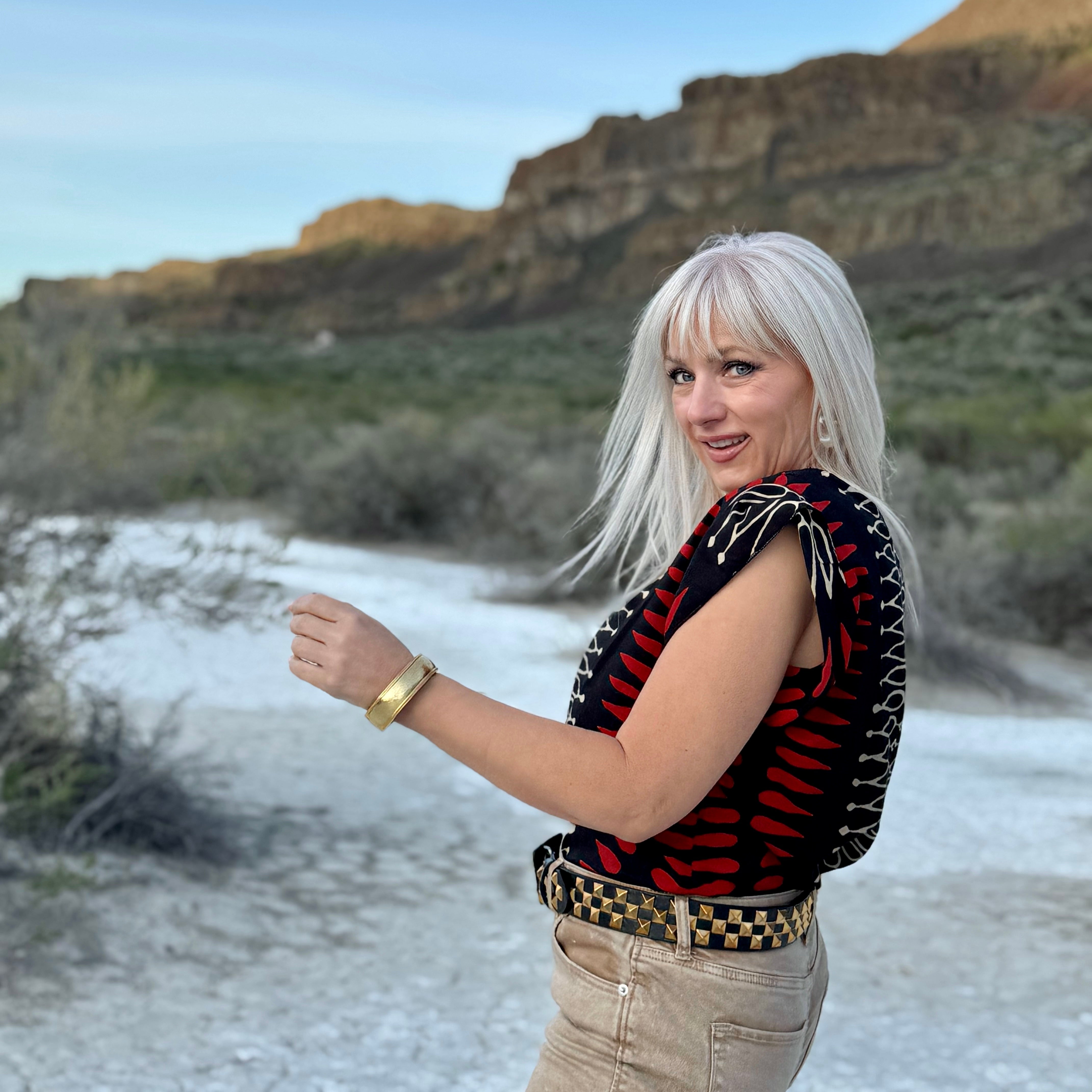 Yindi Square Neck Top
