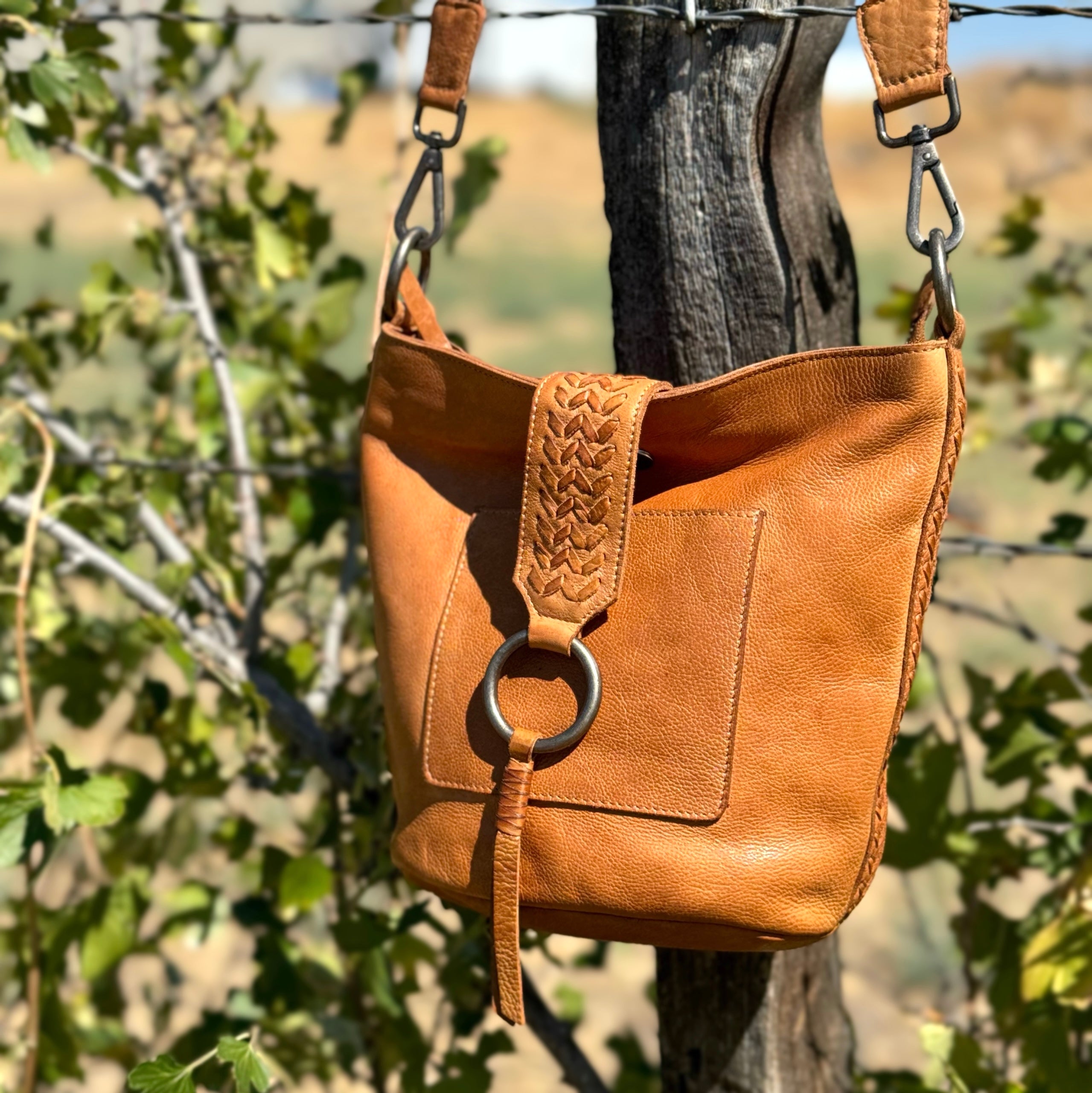 Liaison Leather Crossbody Bag (Cognac)