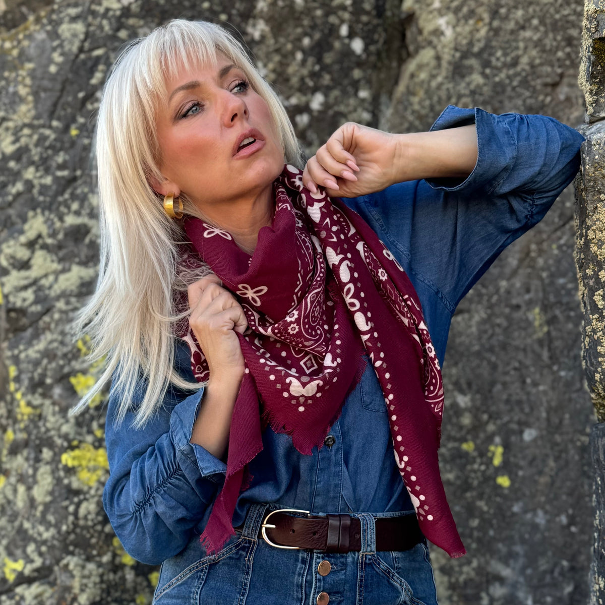 The Cashmere Feel Bandana Scarf Burgundy