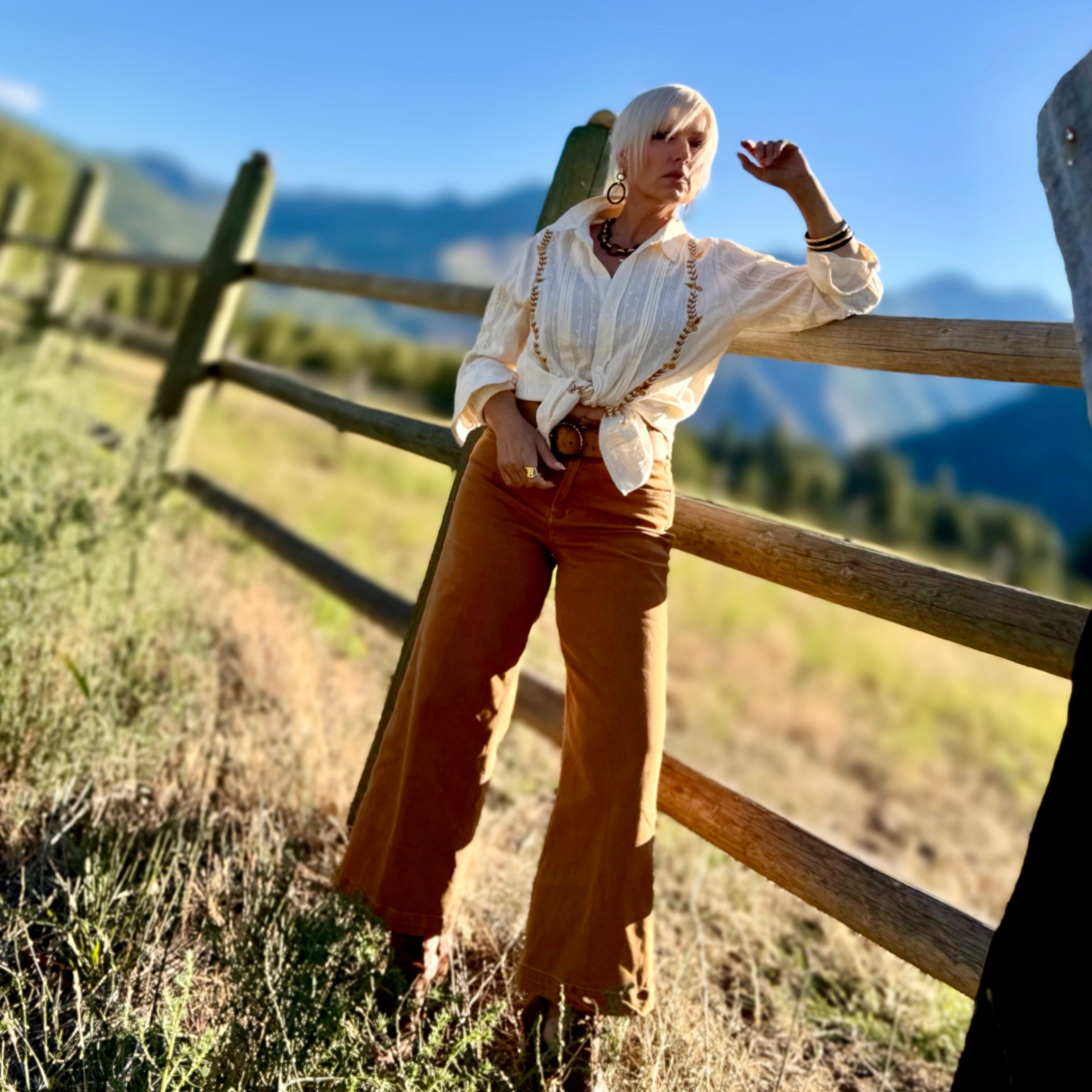 Audrey Wide Leg Jeans Biscuit