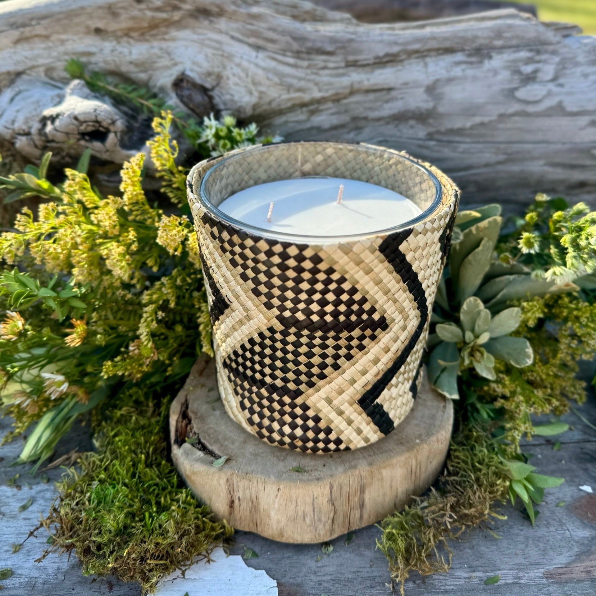 Rio de Janeiro Basket Candle (Black)