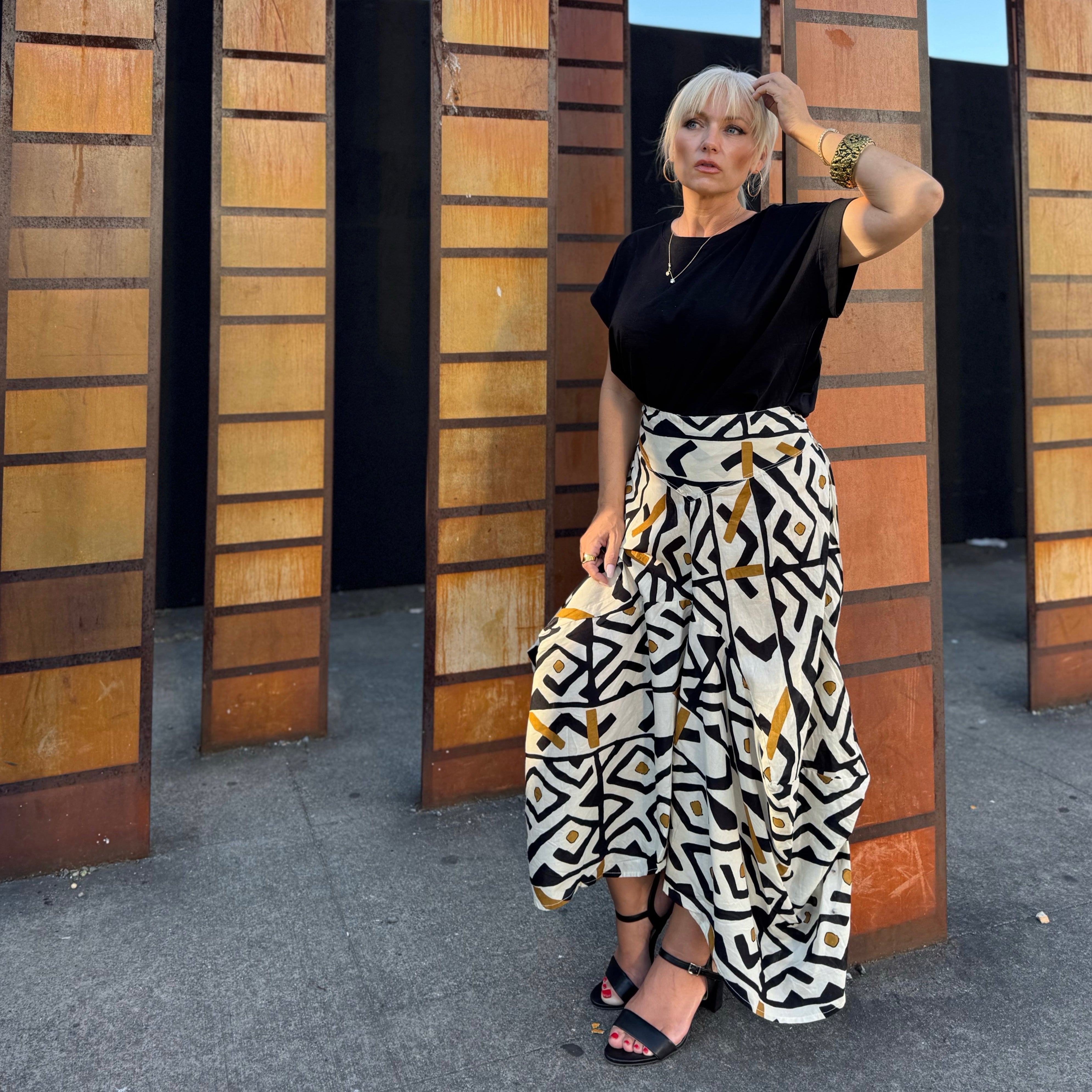 Savanna Geo Skirt