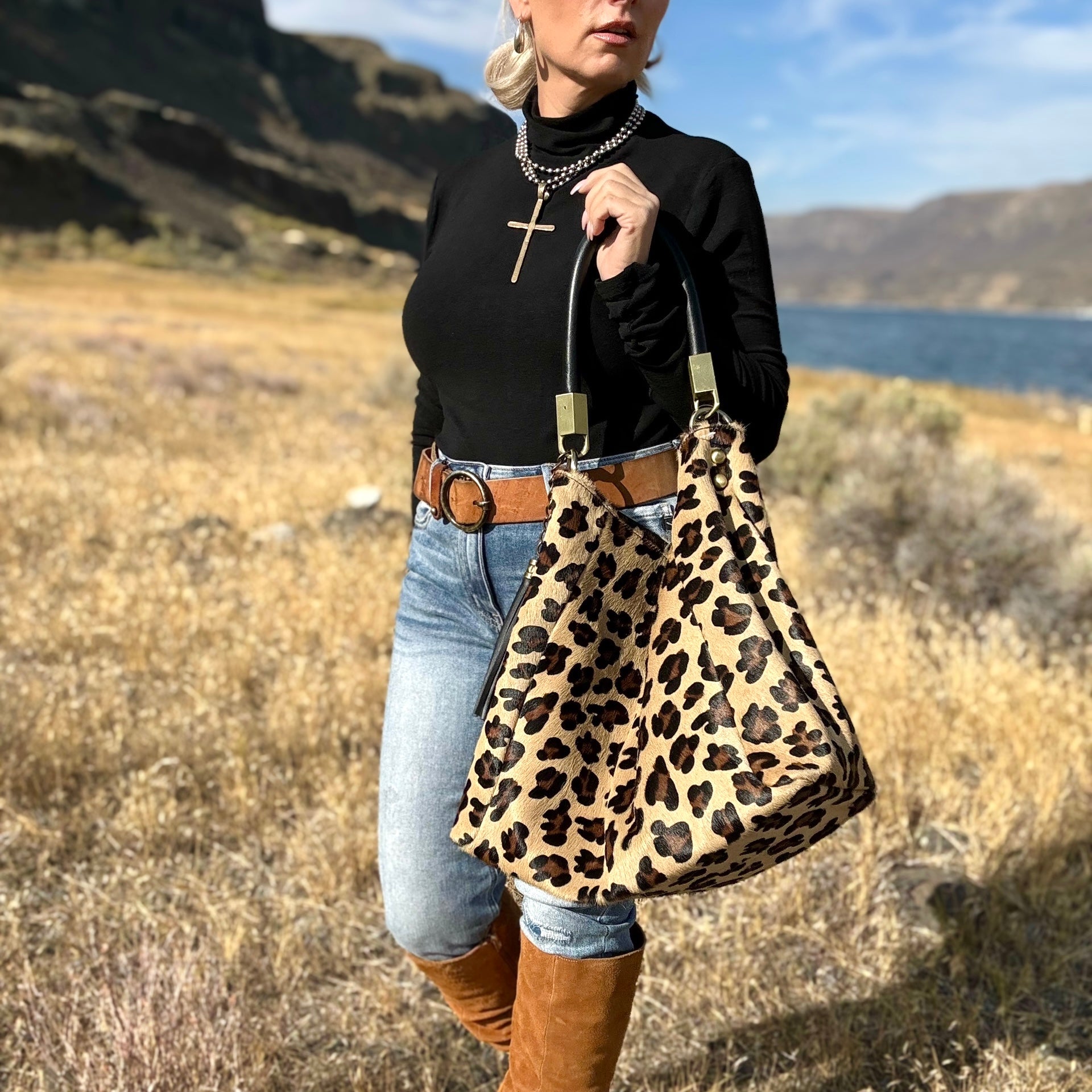 Sasha Leather Bucket Bag