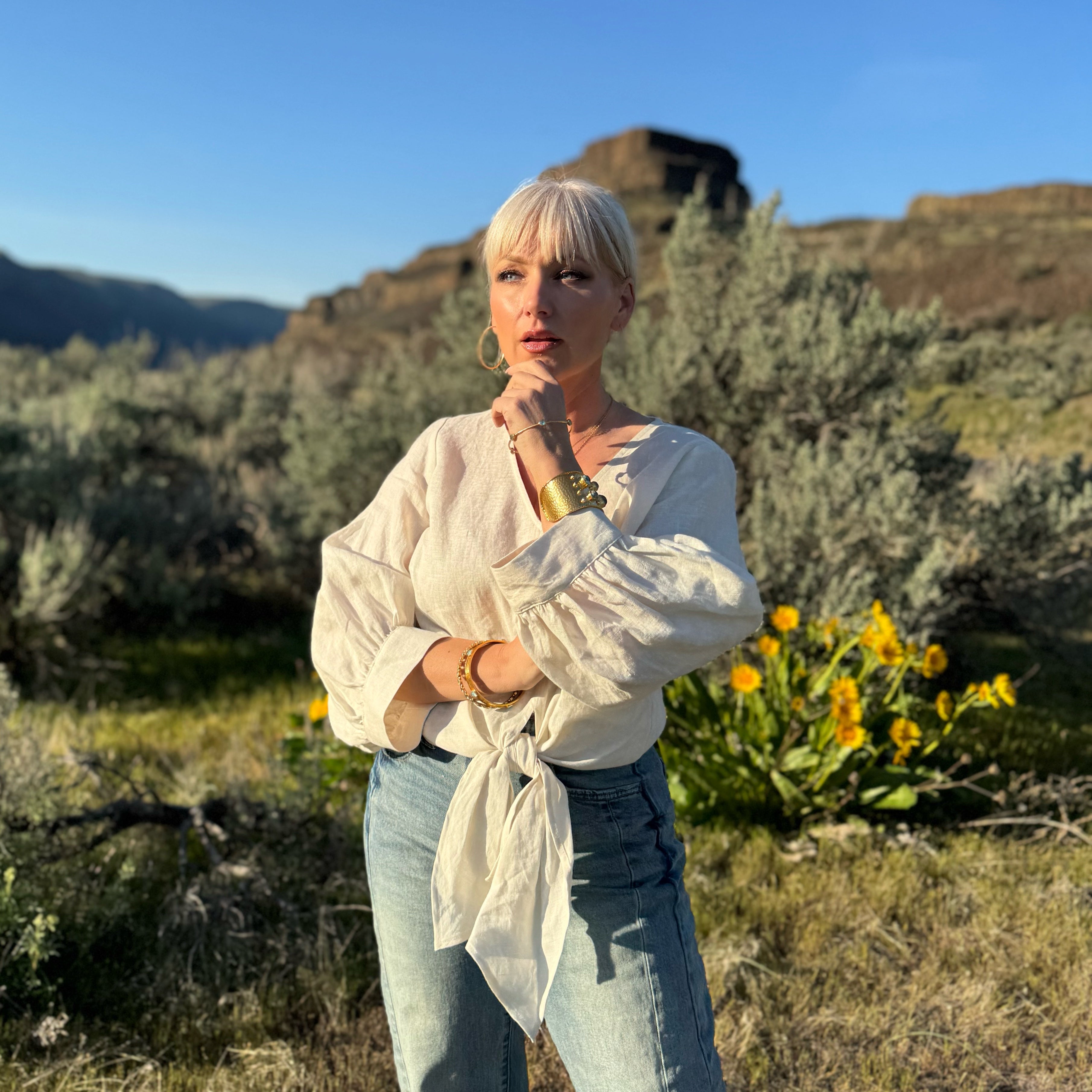 LOLIA BLOUSON SLEEVE LINEN TOP Ivory