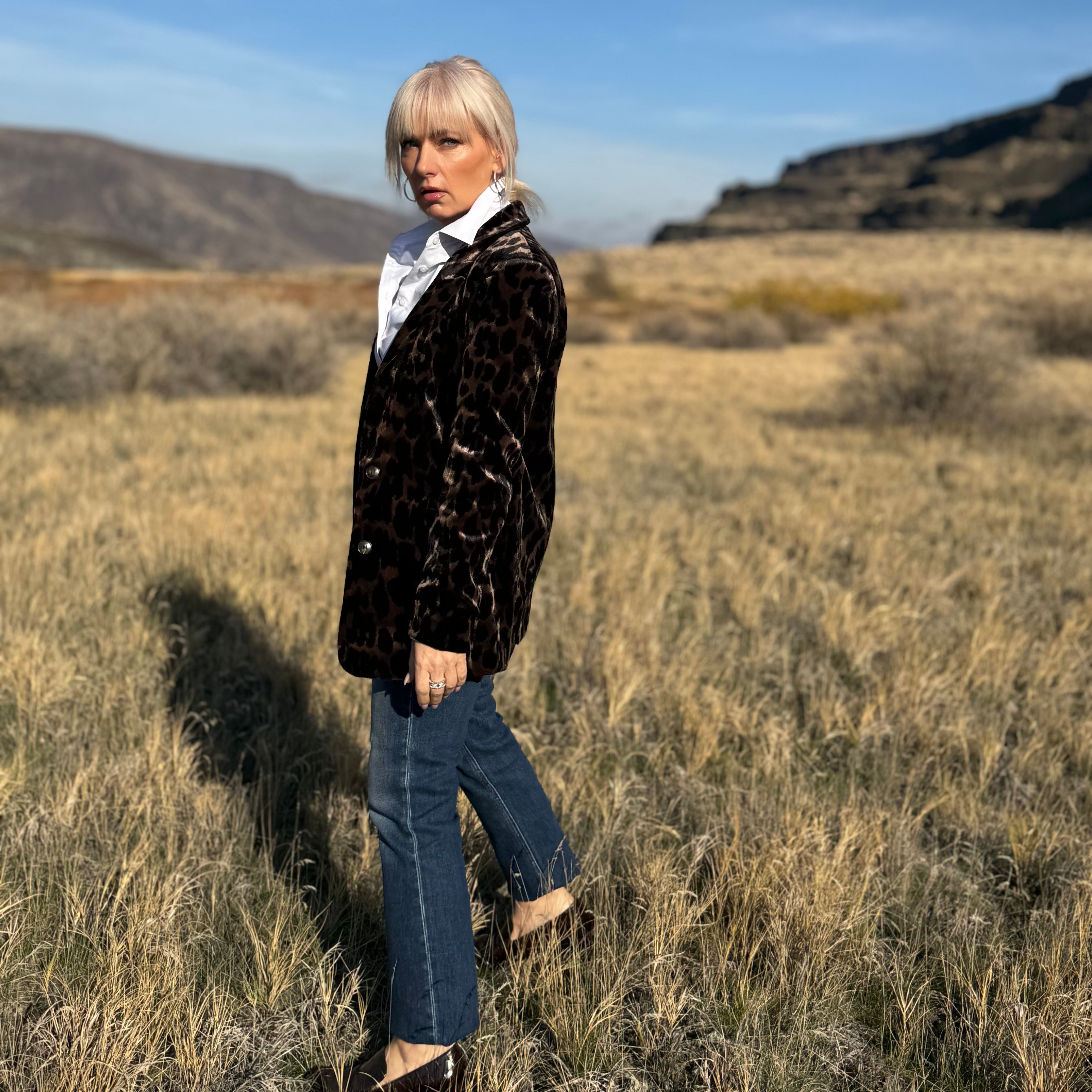 Savanna Velvet Leopard Blazer