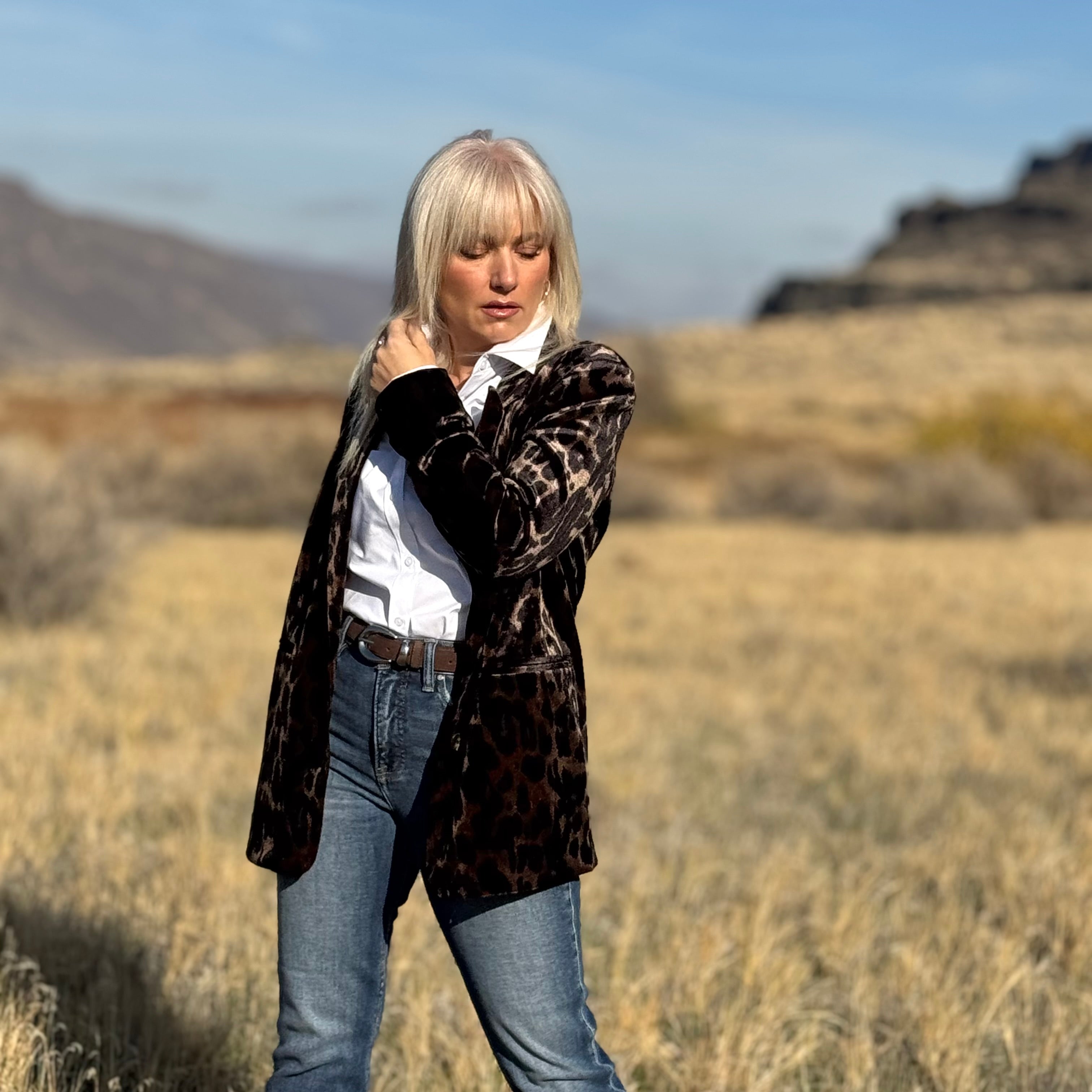 Savanna Velvet Leopard Blazer