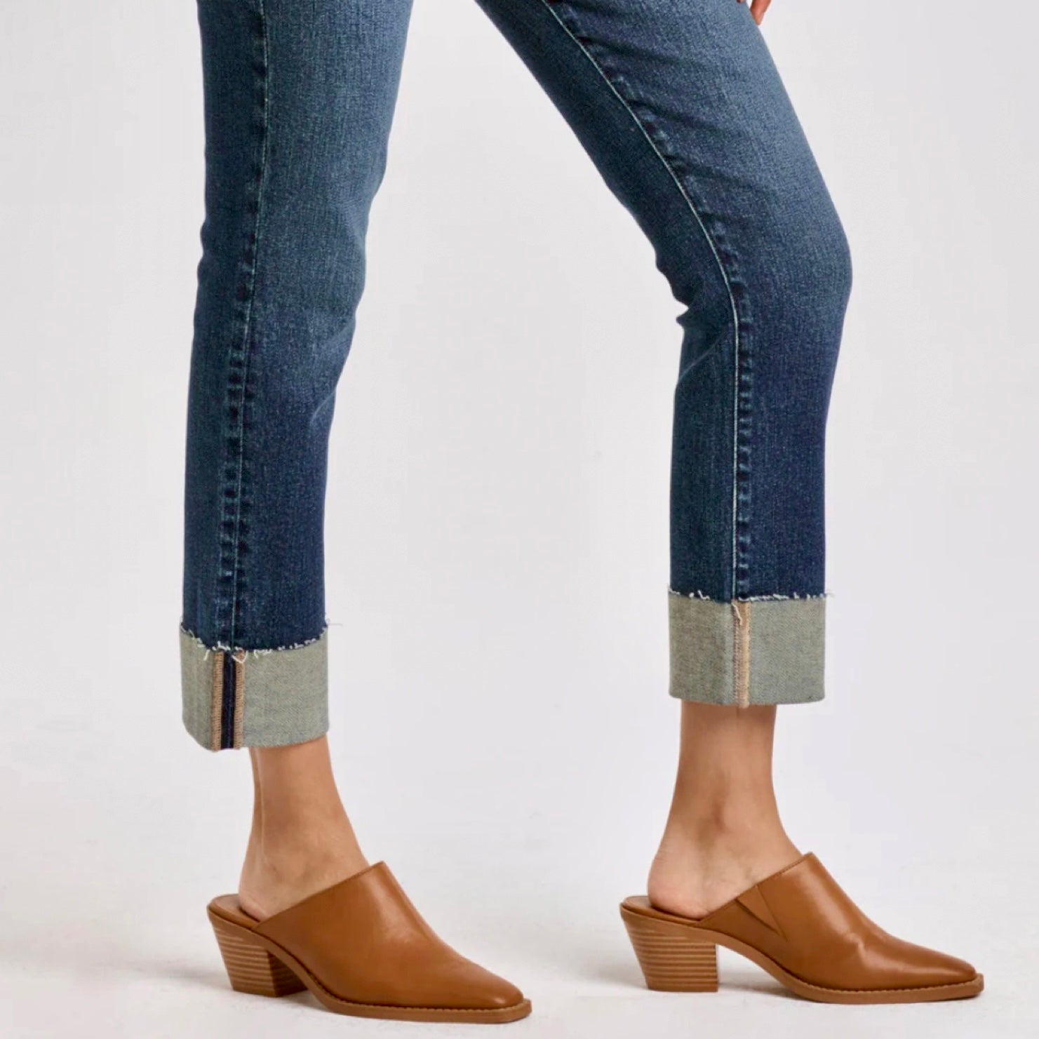 BLAIRE STRAIGHT LEG JEAN SLIGWAY