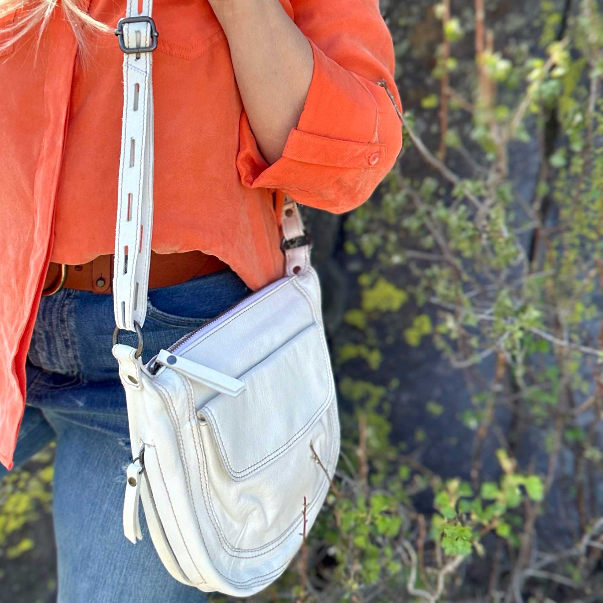 Alva Crossbody Bag (White)