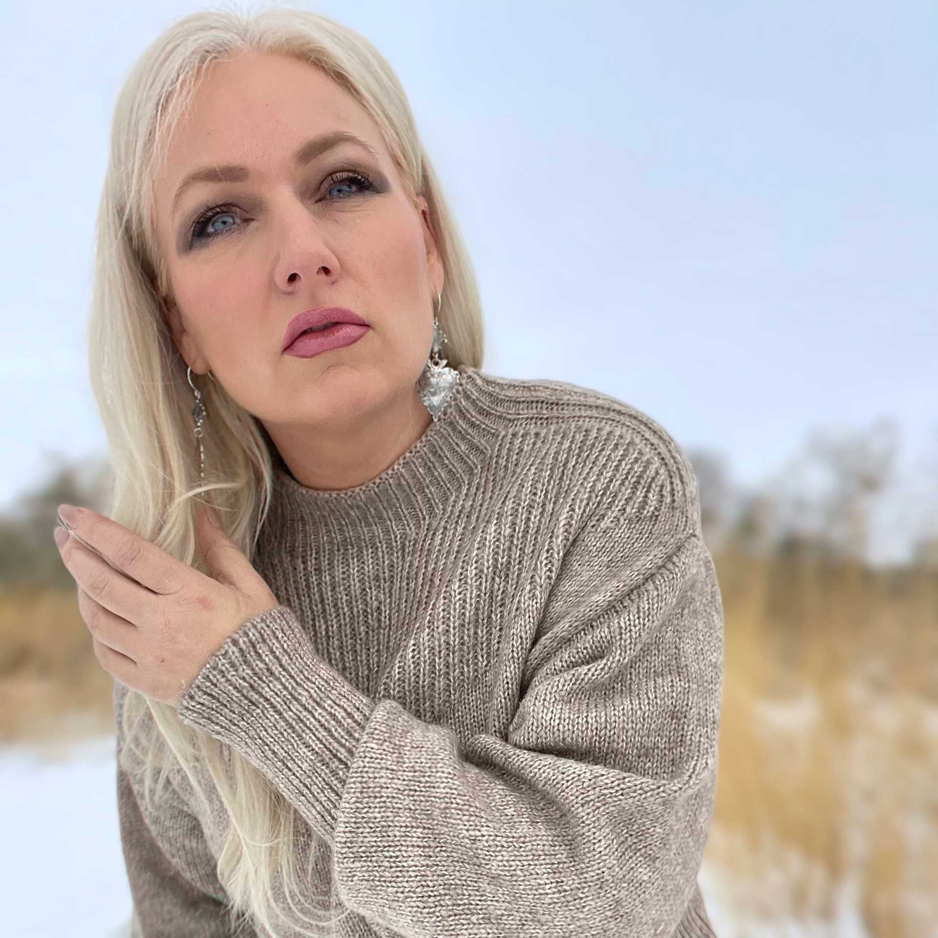 Aspen Pullover Sweater (Mocha)