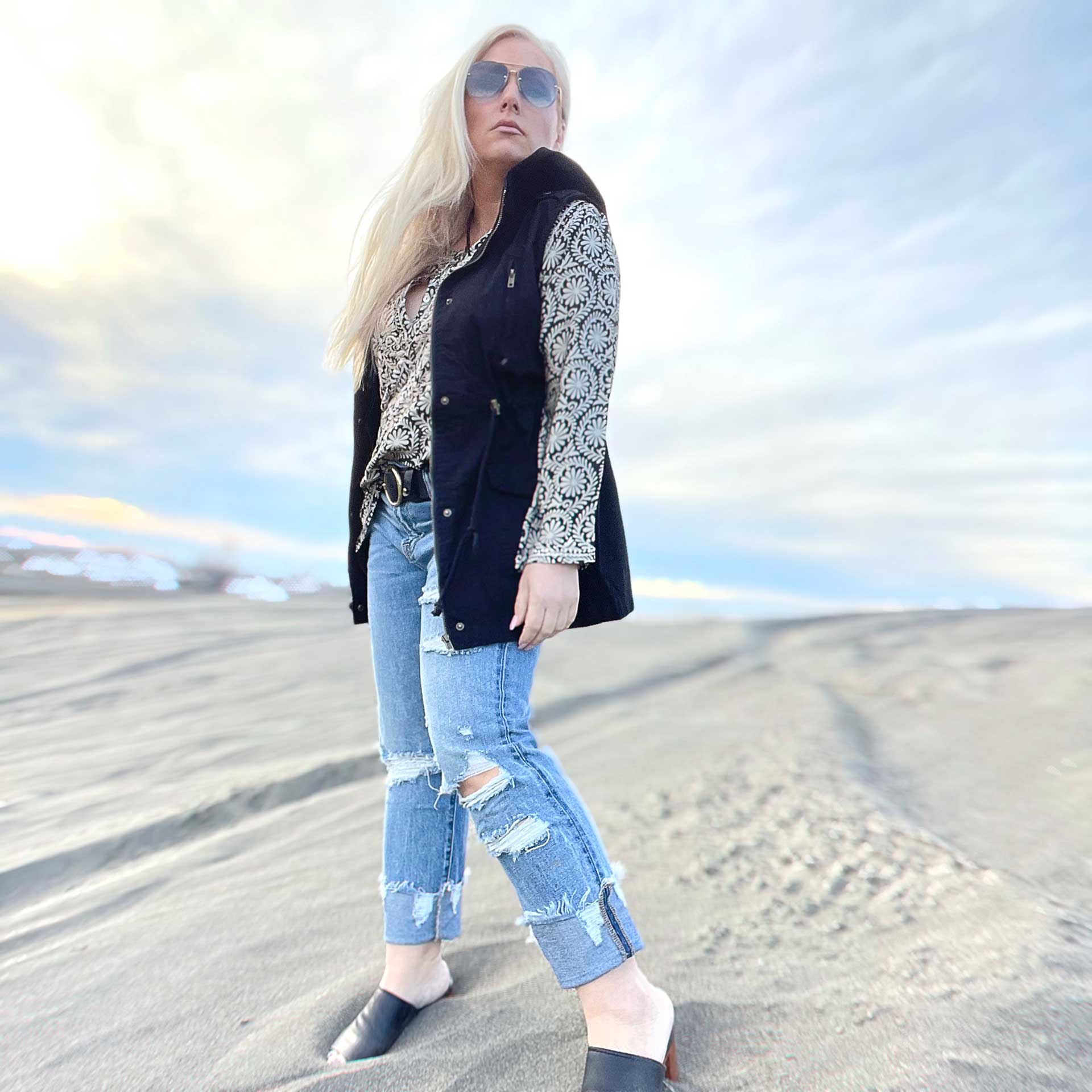 Bliss Cargo Vest (Black)