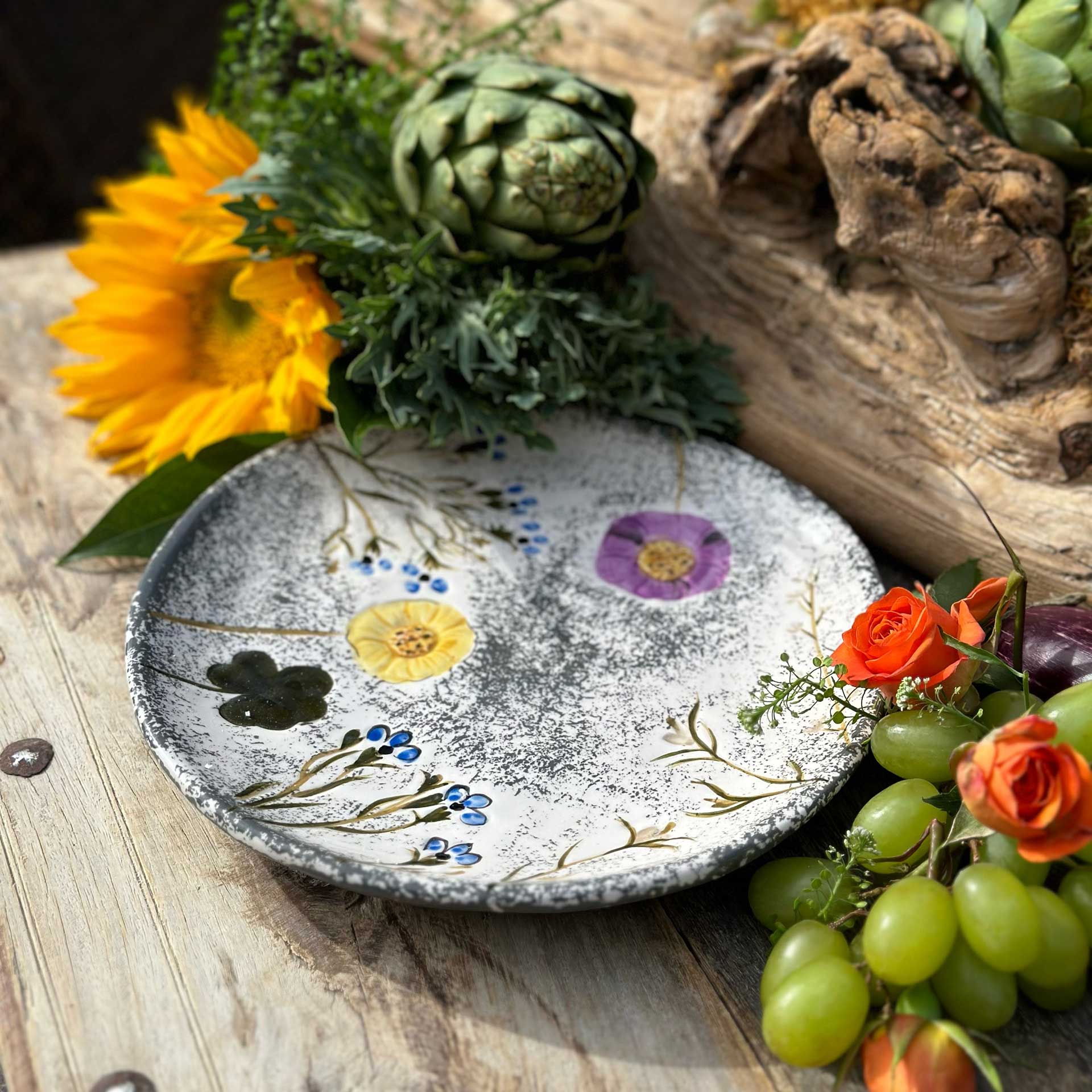 Bohemia Floral Plate (Gray)