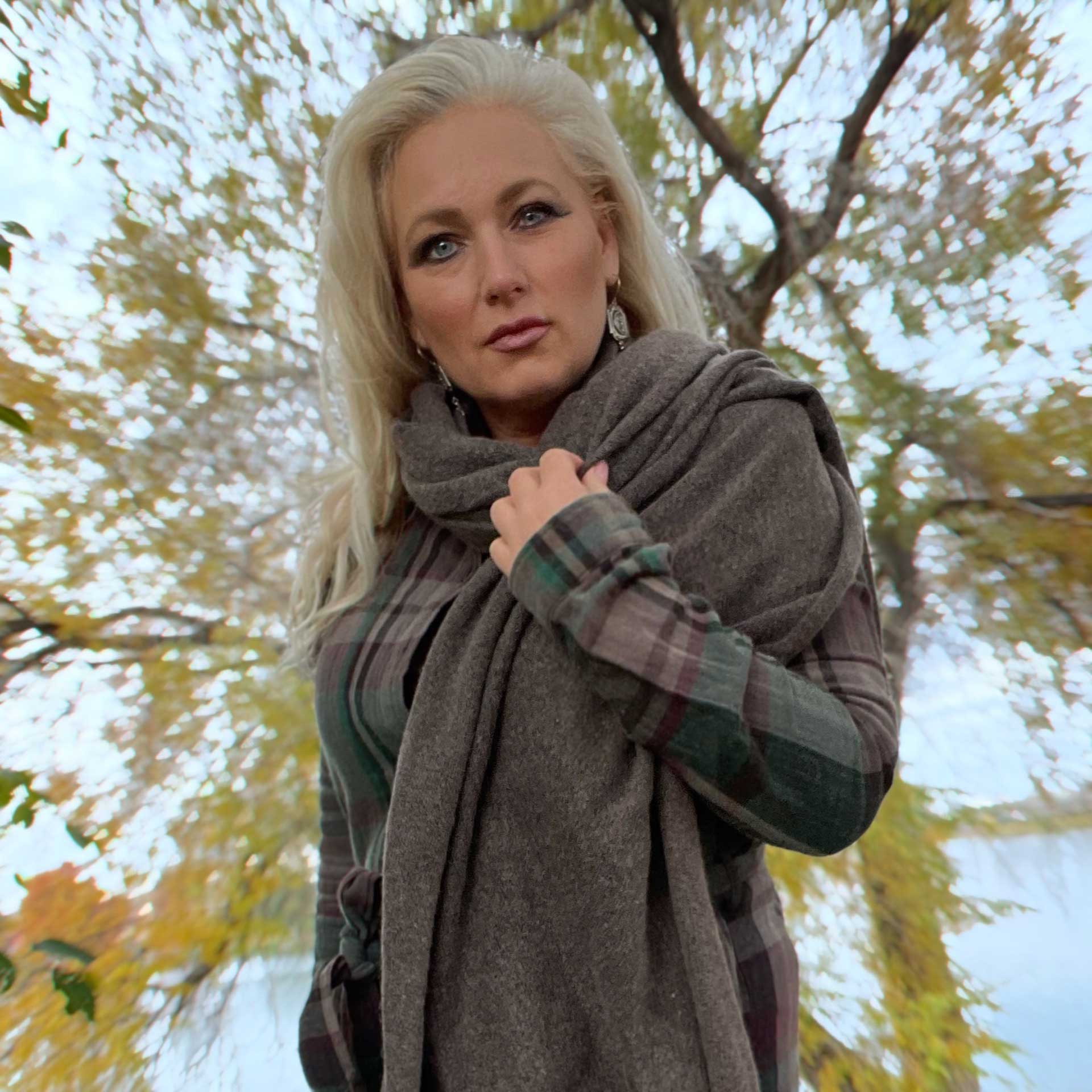 Cadence Cashmere Blend Wrap Scarf (Earth Brown)