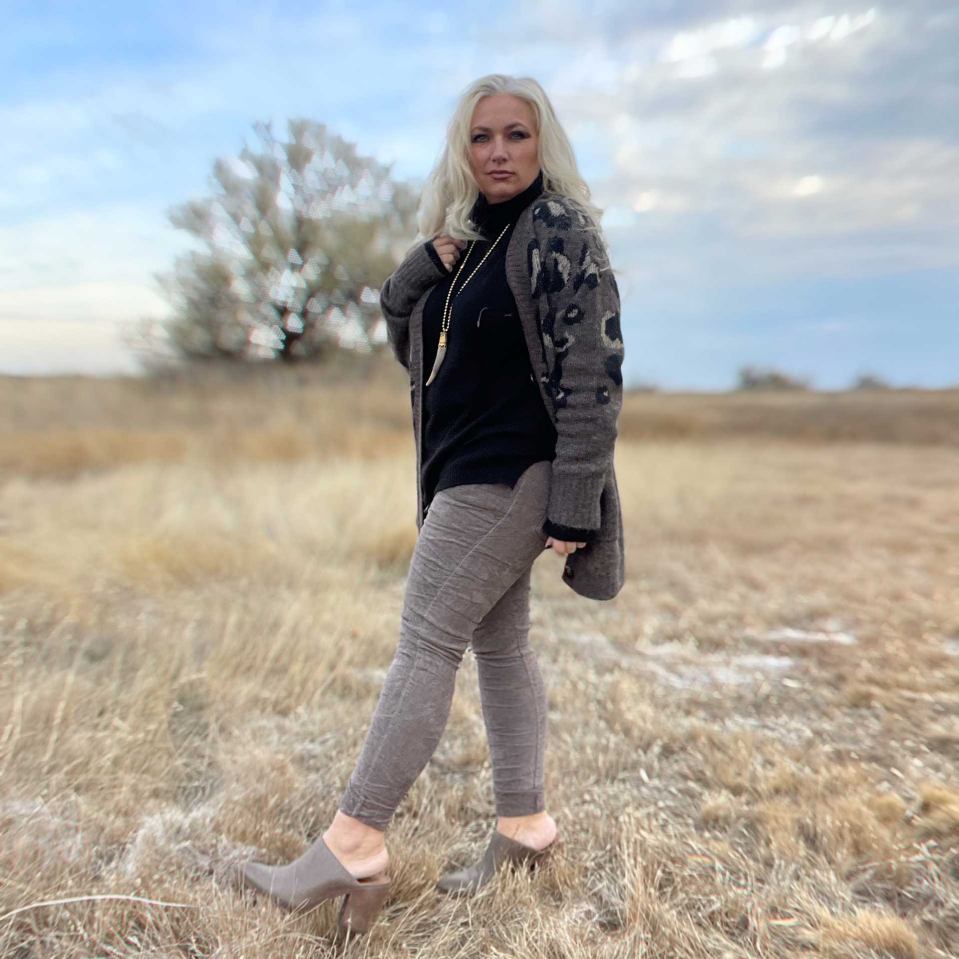 Farrah Mini Cord Jogger (Mocha)