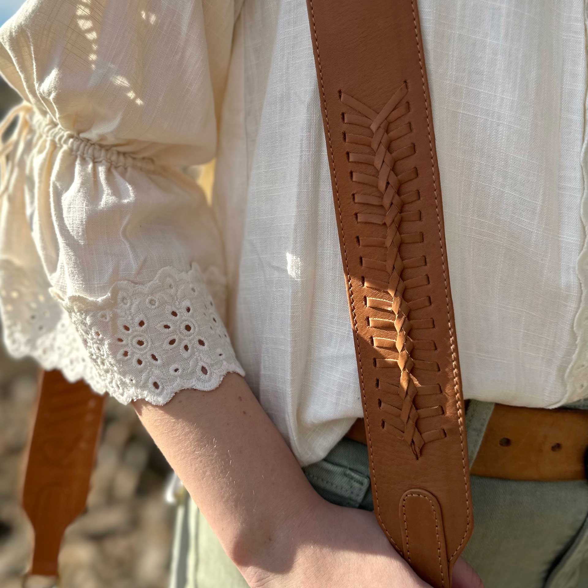 Fletcher Guitar Strap Bag (Camel)