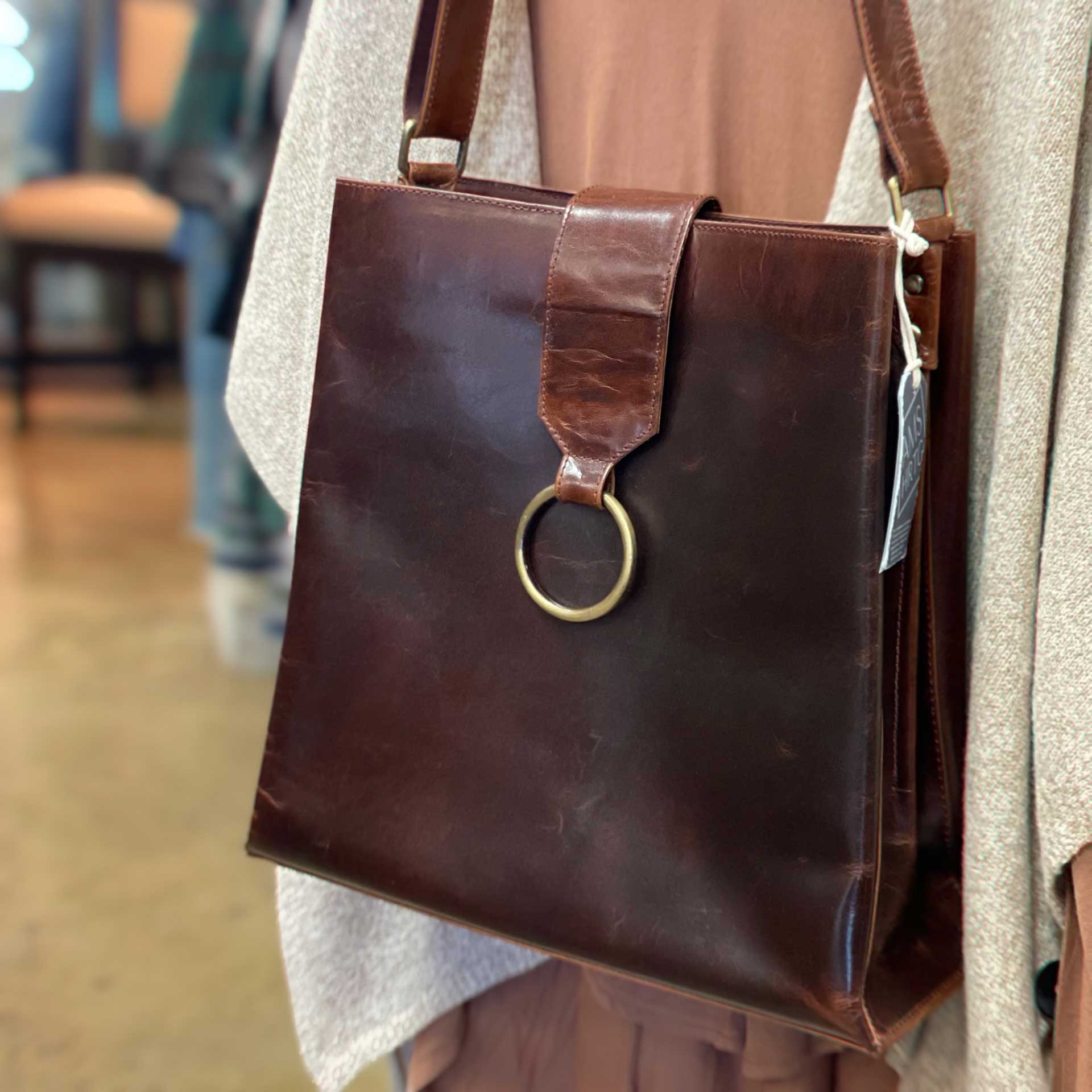 Hudson Large Leather Bucket Bag