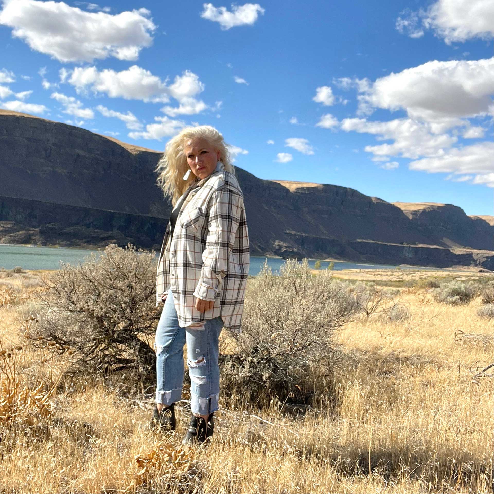 Jackson Hole Plaid Top (Bone)