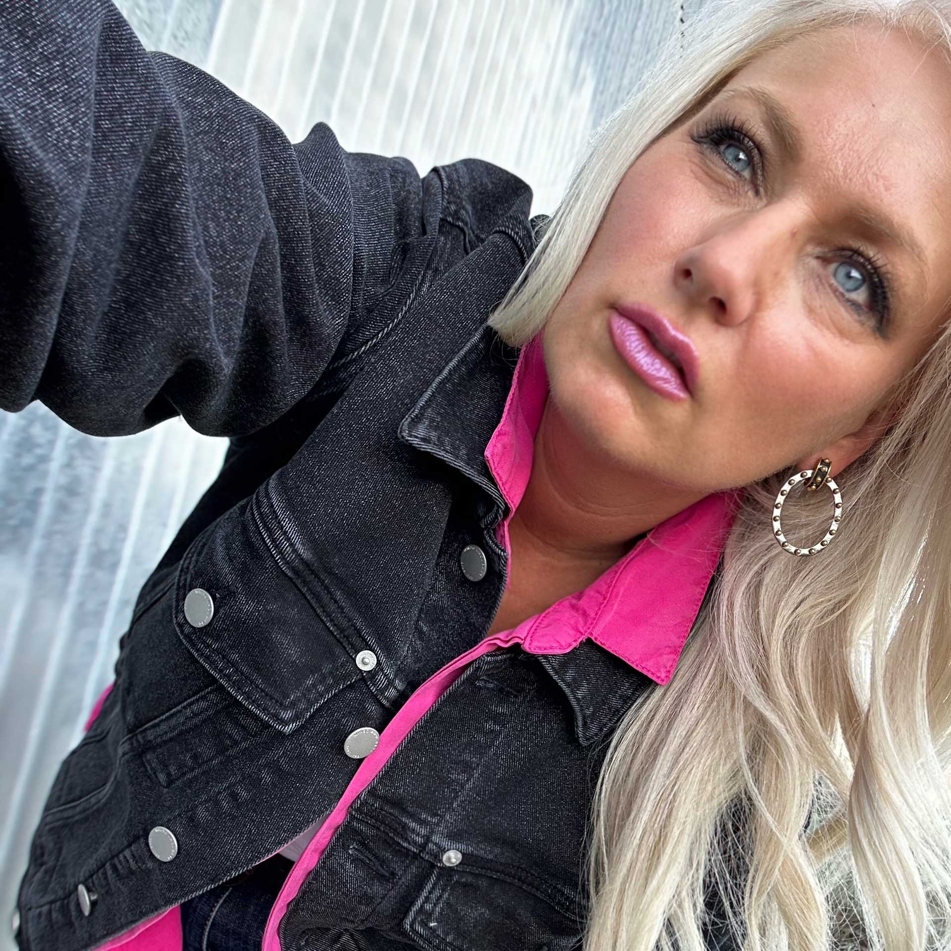 Jules Vintage Wash Denim Jacket (Black)