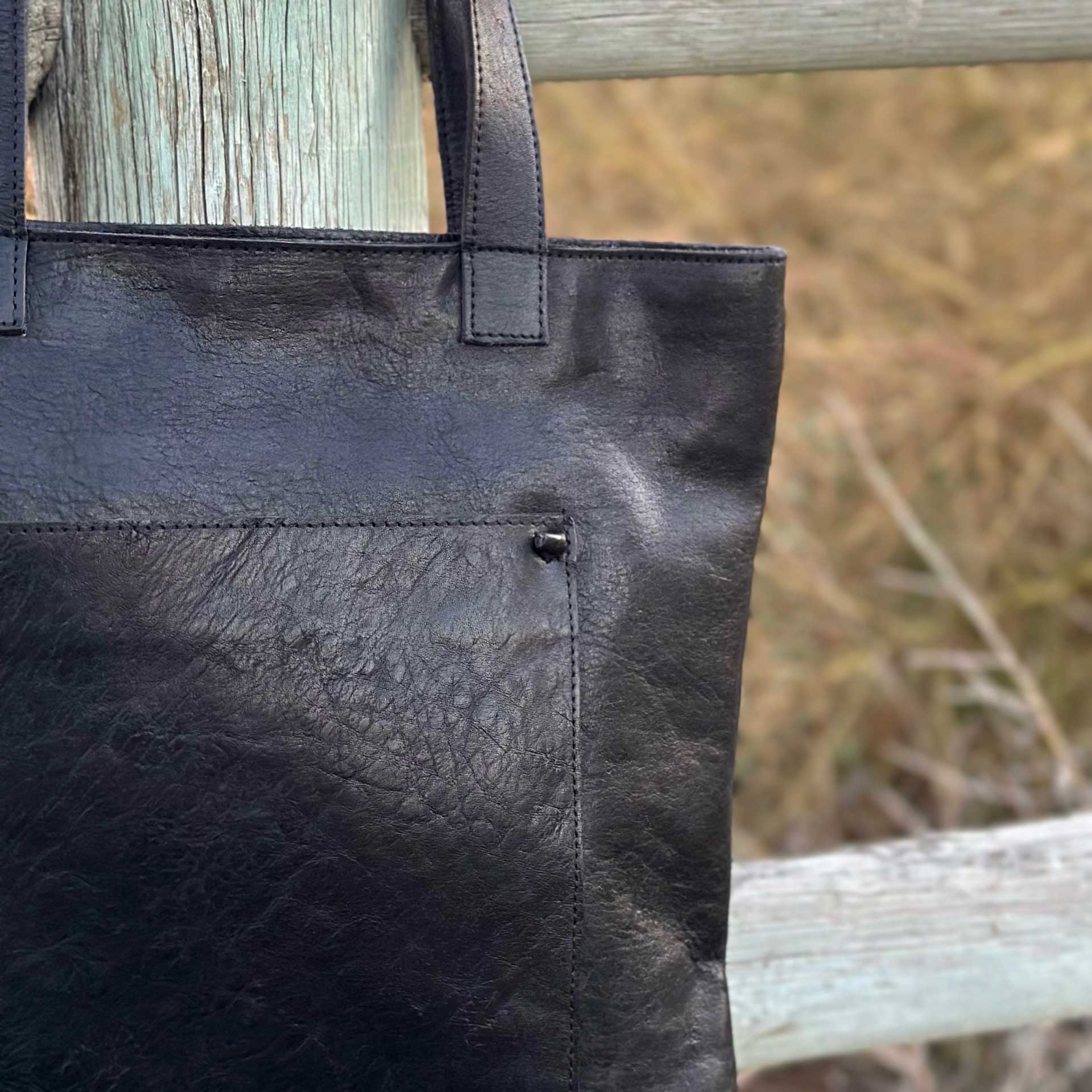Larkspur Leather Tote (Black)