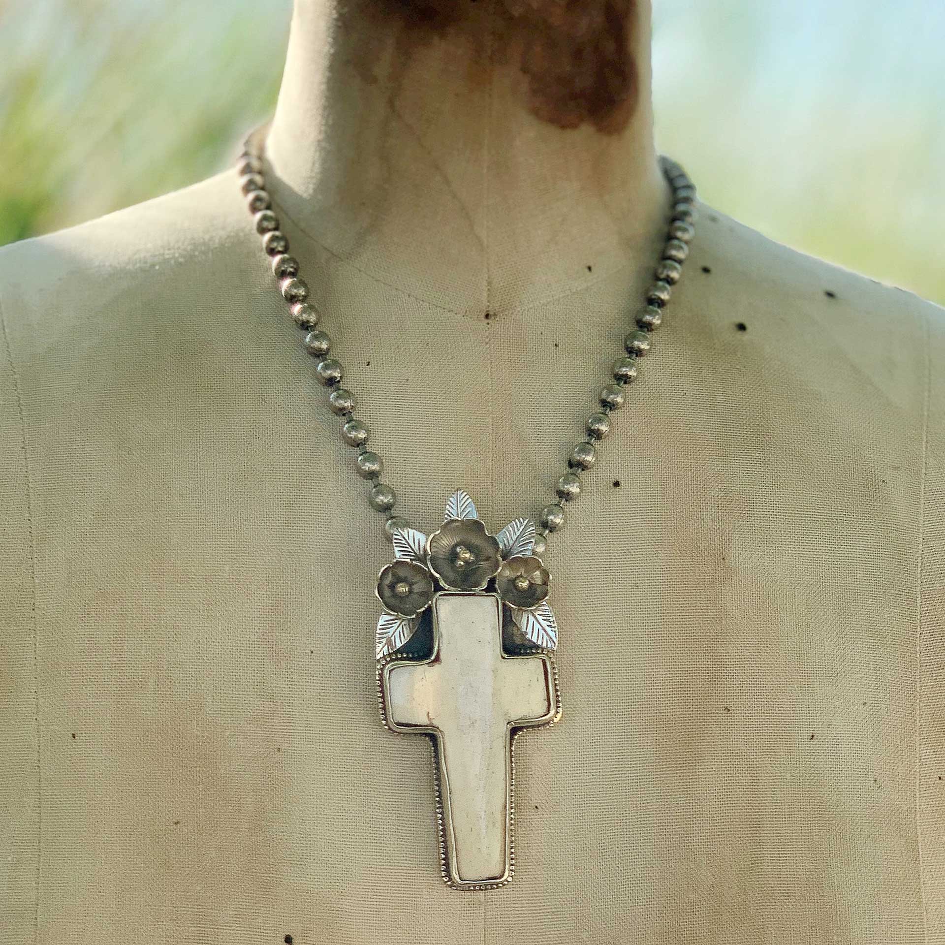 LAYER A 622 Necklace