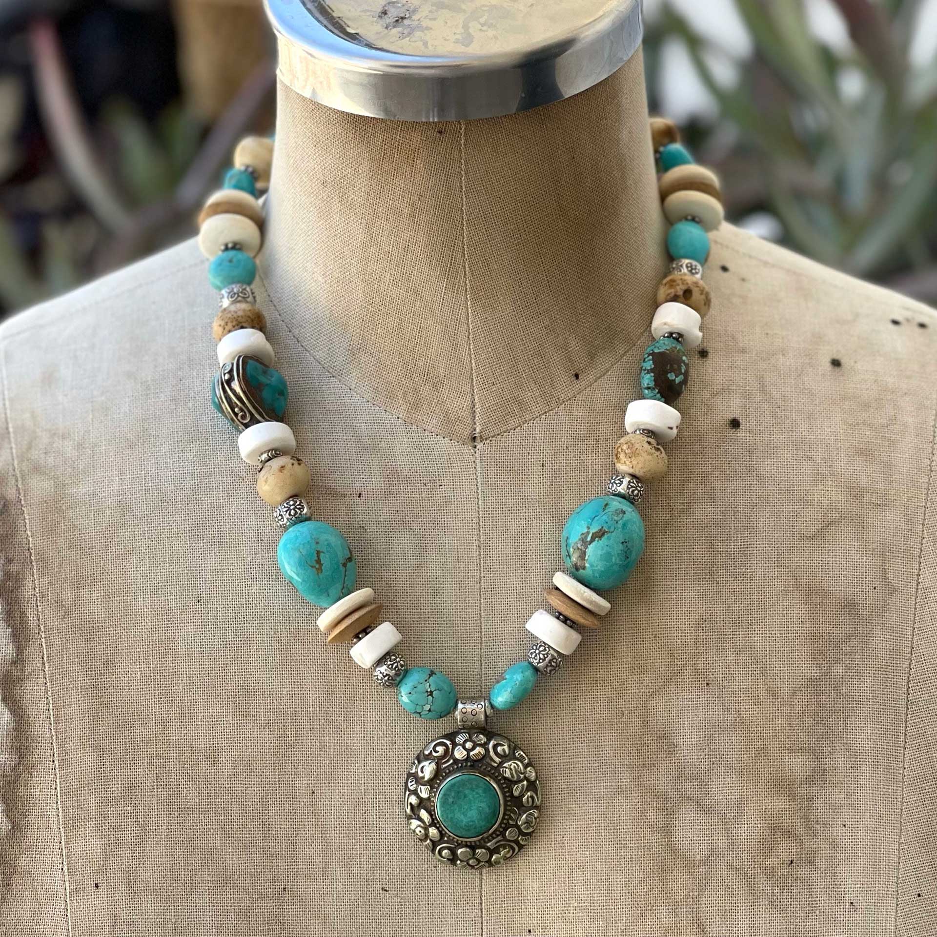 LAYER A 679 Necklace