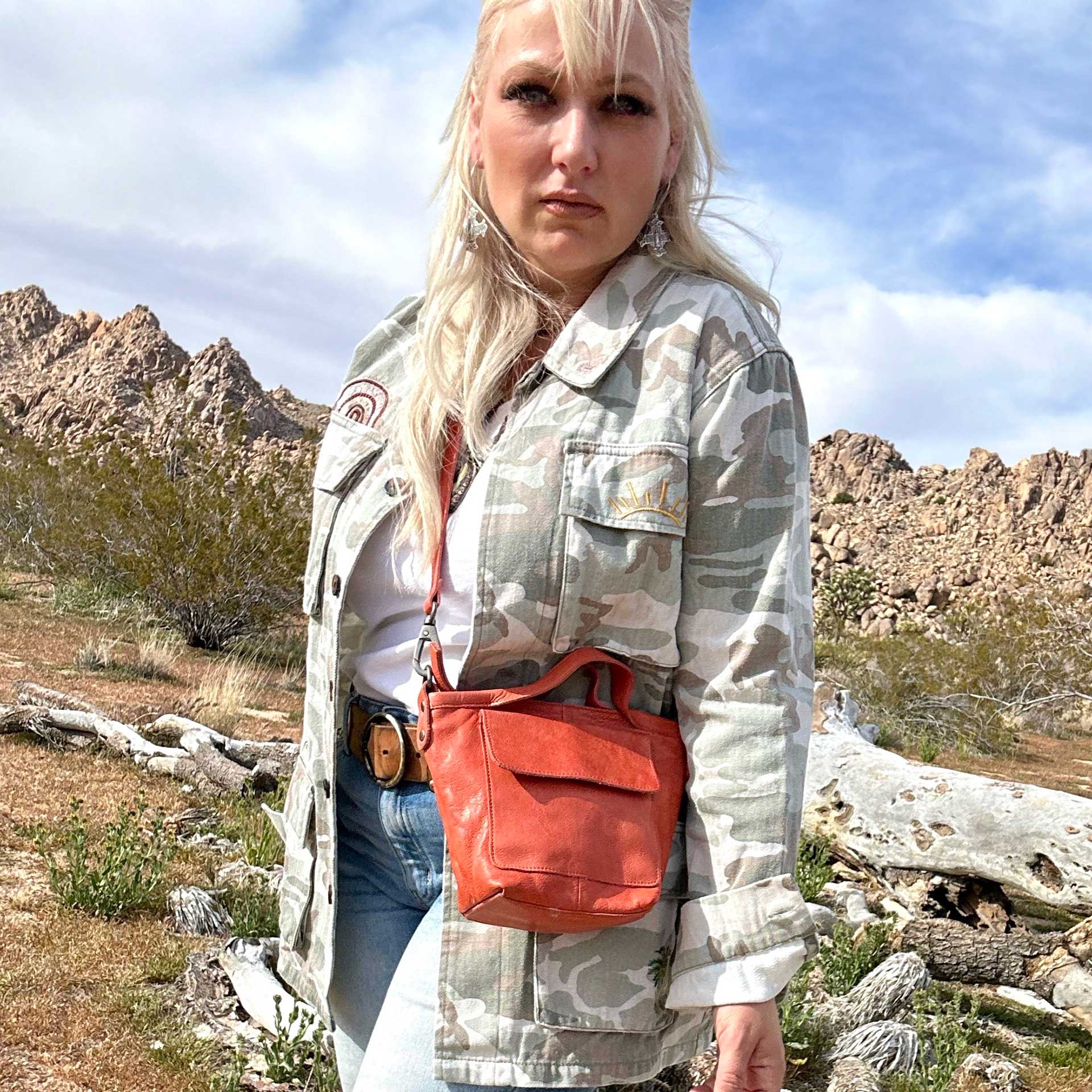 Michele Crossbody Bag (Poppy)