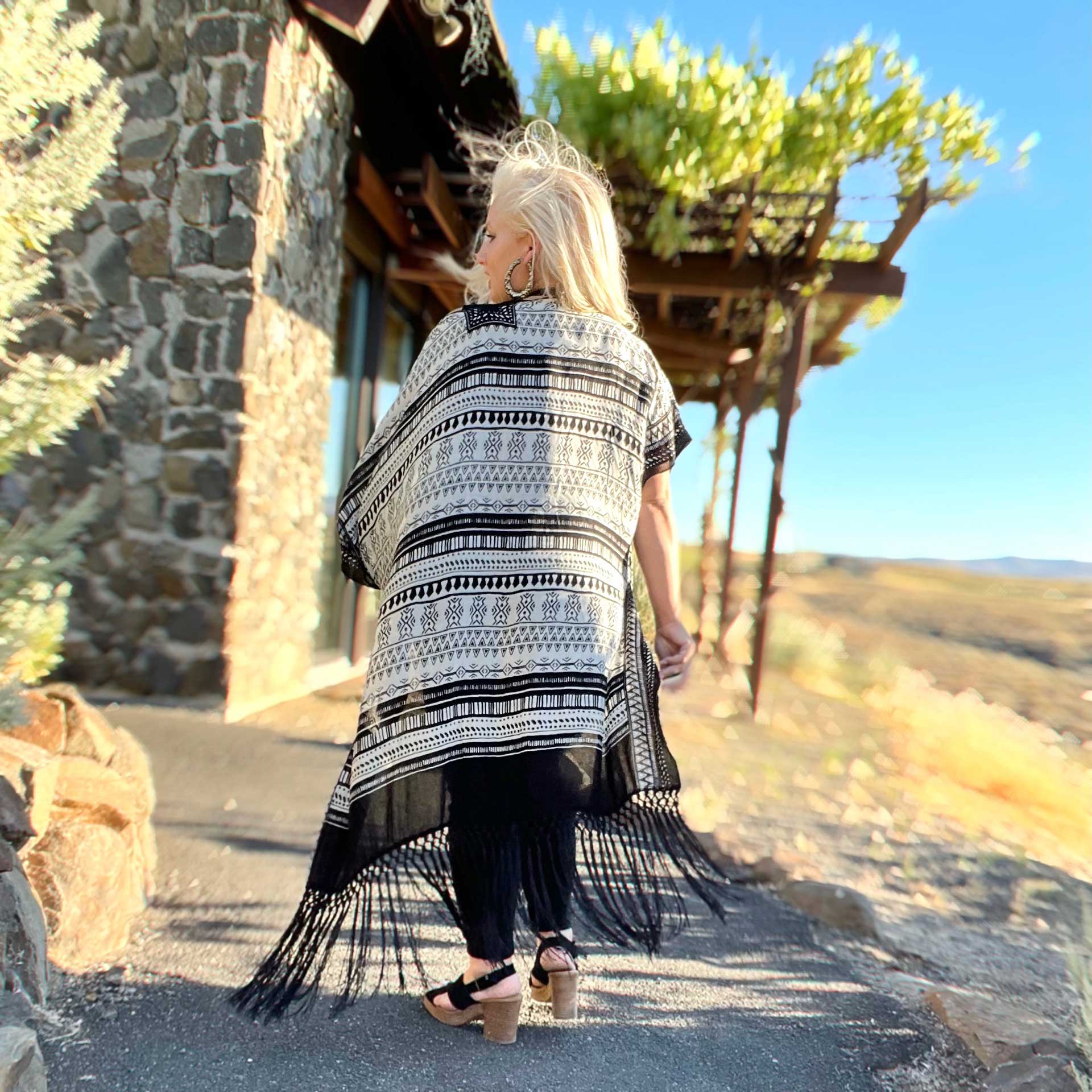 Nightbirde Fringe Kimono