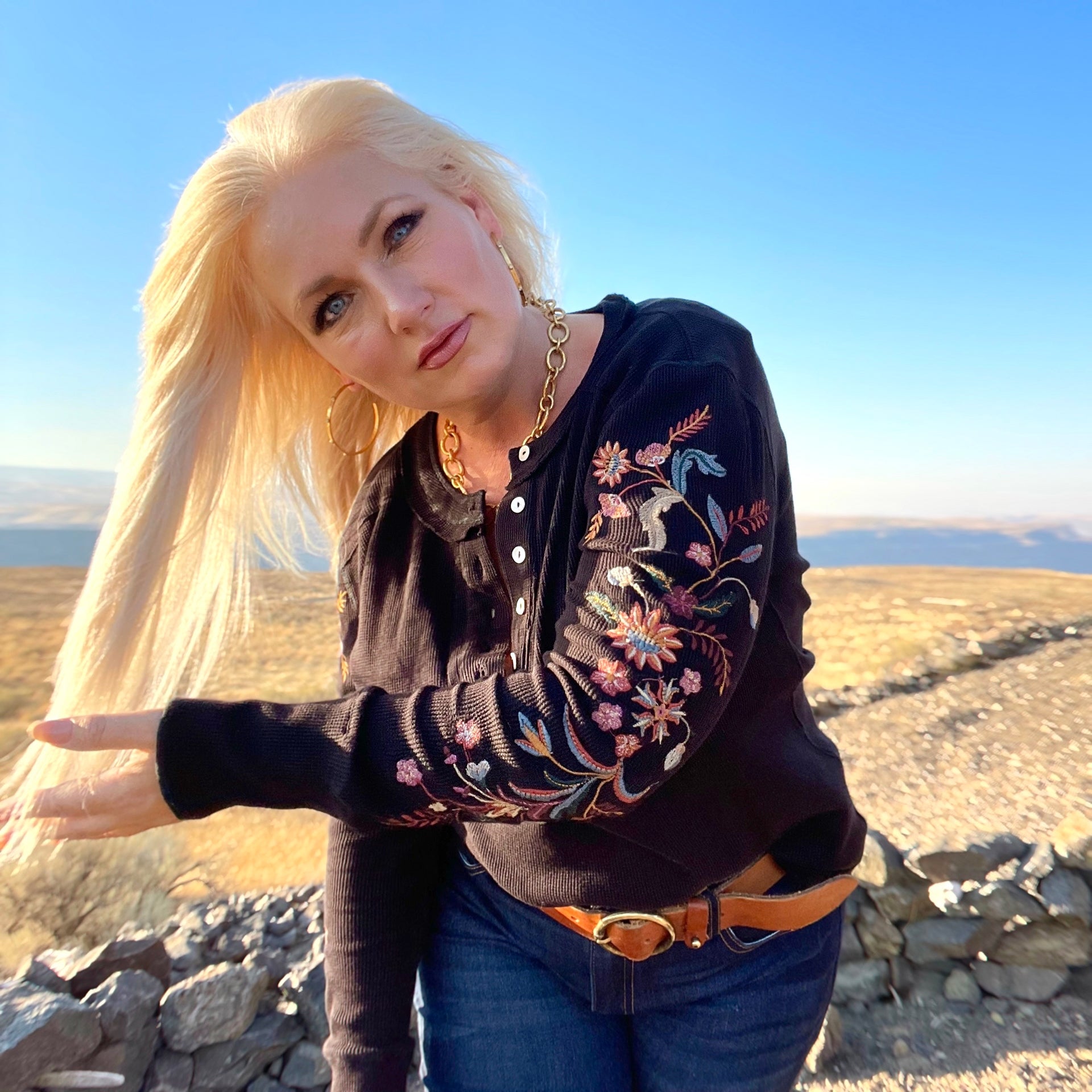 Palo Santo Thermal Henley (Black)