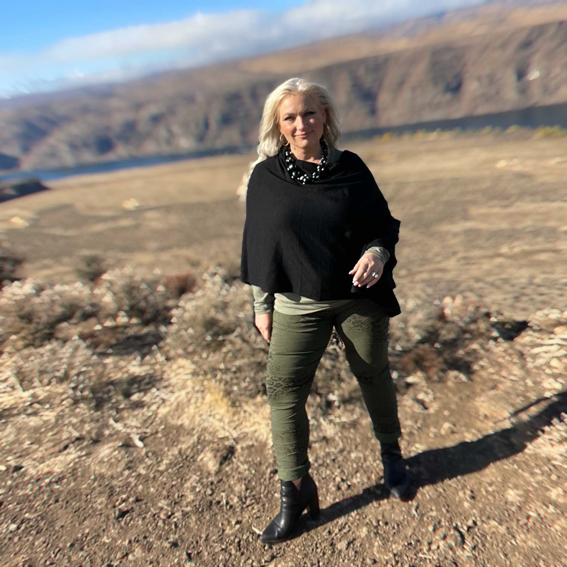 Paloma Cheetah Jogger (Army Green)