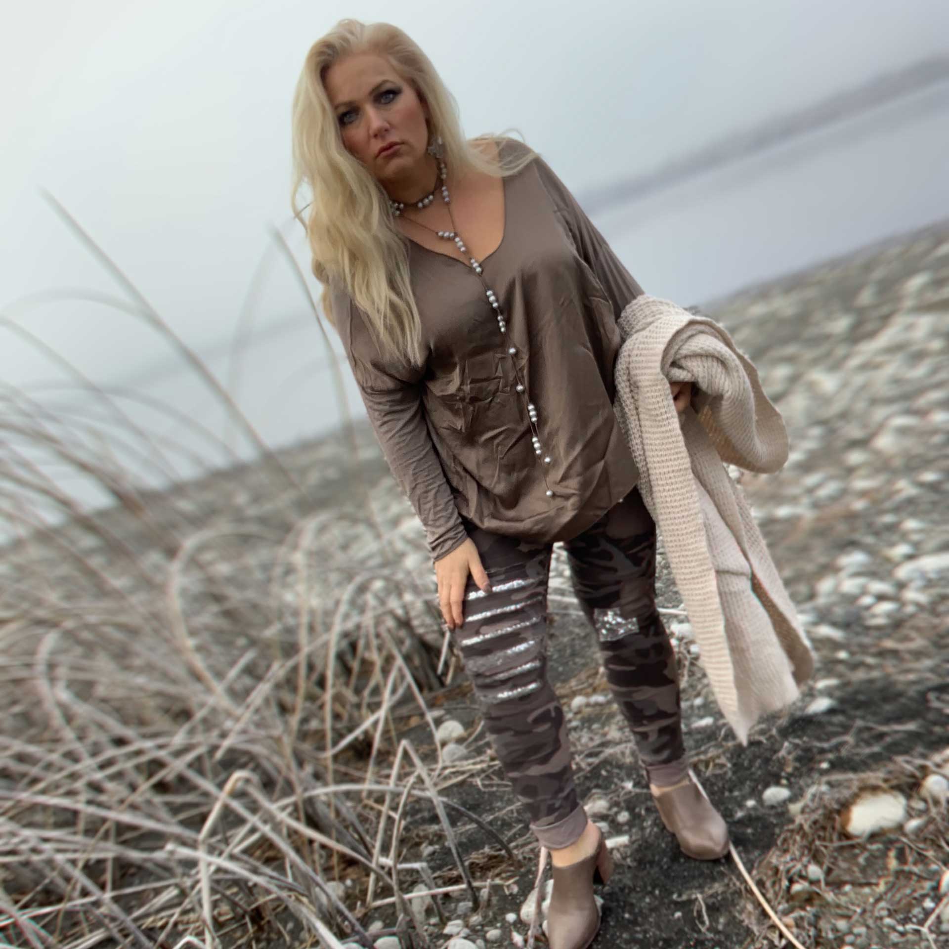 Phoebe Washable Silk Top (Mocha)