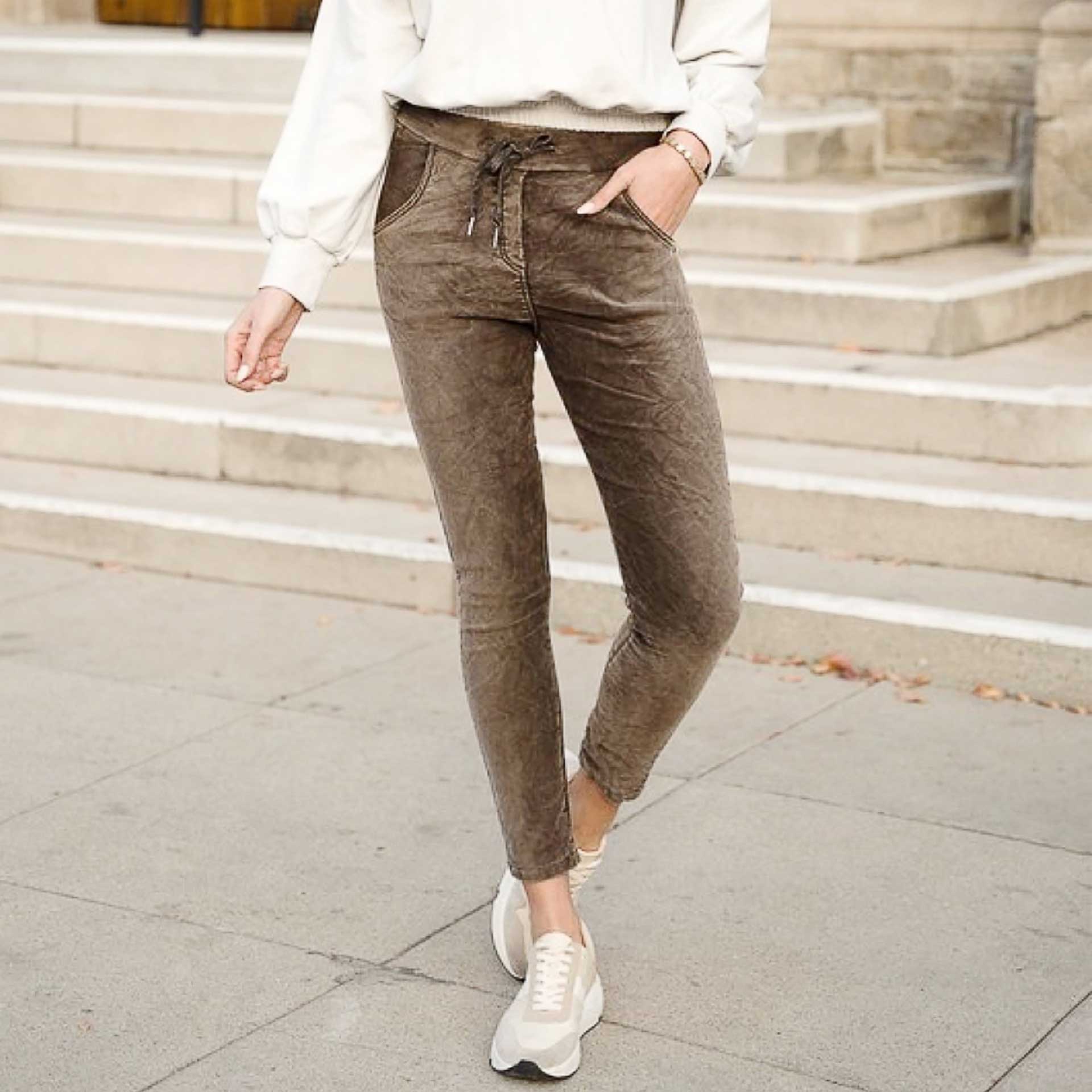 Rebel At Heart Jogger (Mocha Charcoal)