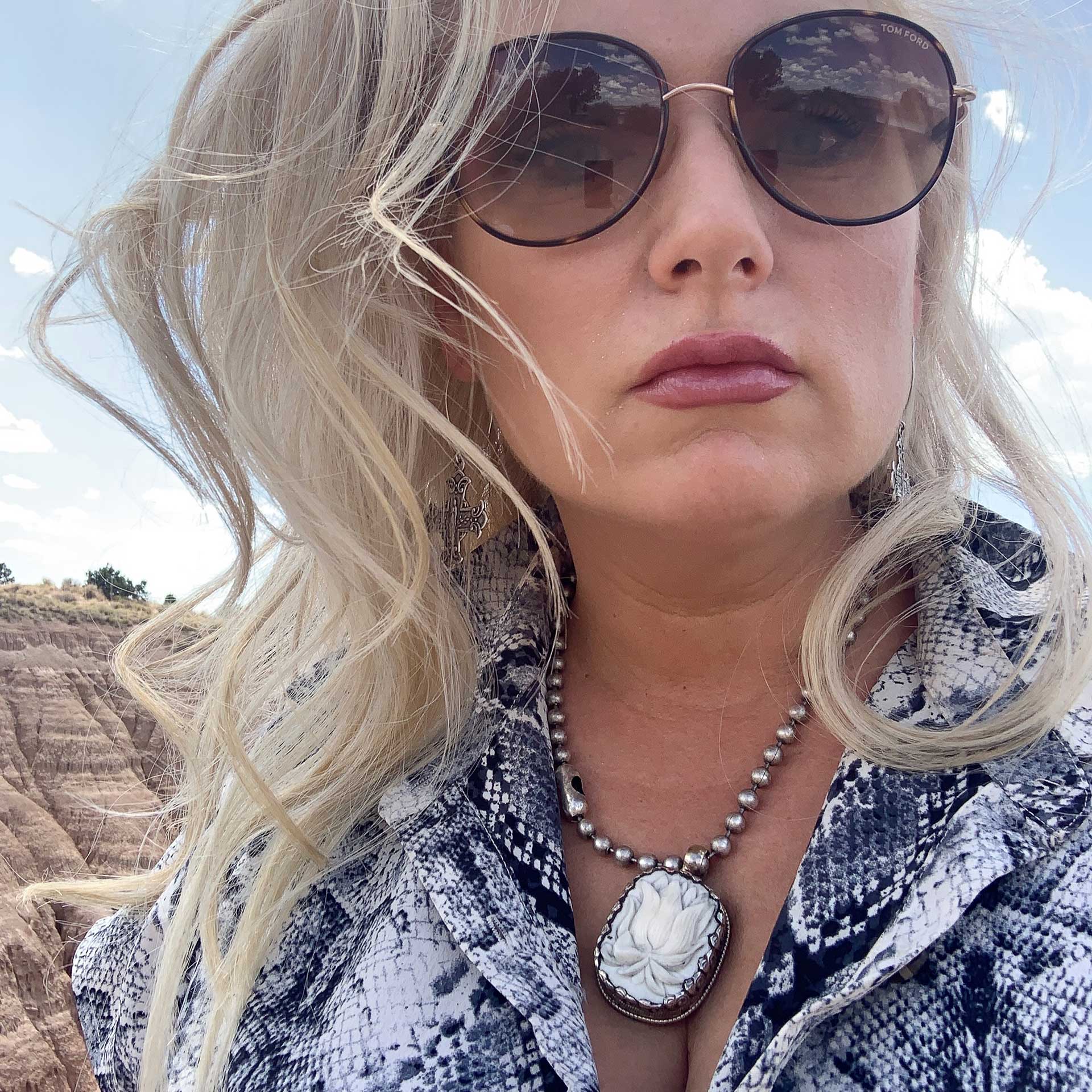 Sahara Button-Up Dress (Black)