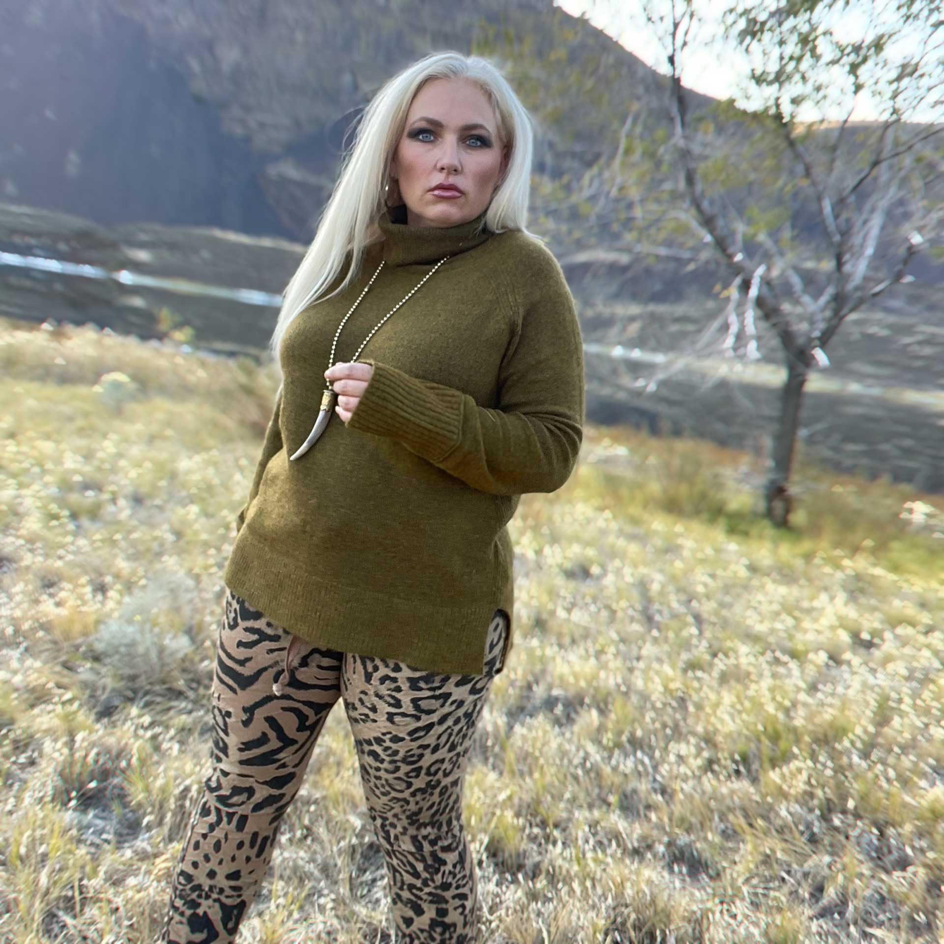 Serenity Turtleneck Sweater (Olive)