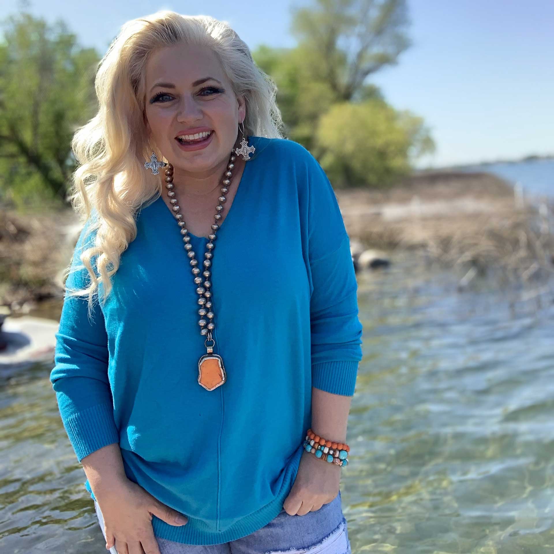 Simple Truth Pullover (Turquoise)