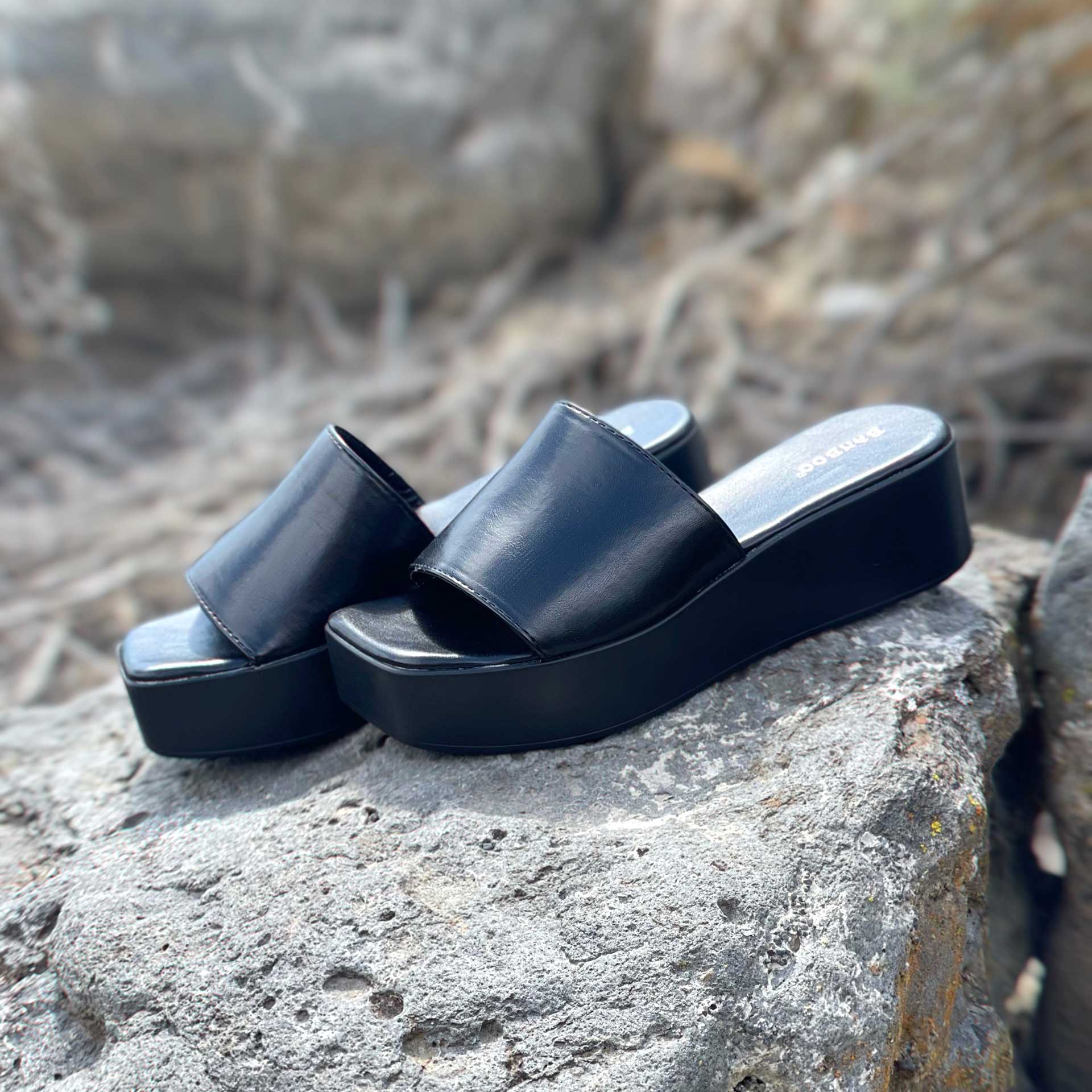 Stella Open Toed Wedge (Black)