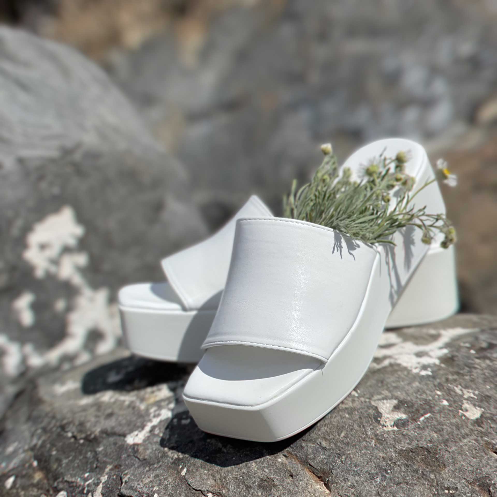 Stella Open Toed Wedge (White)